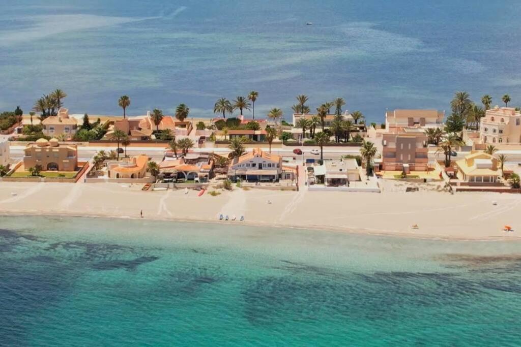 La Bella Hippie 1ª Línea Mediterráneo 25pax view 2