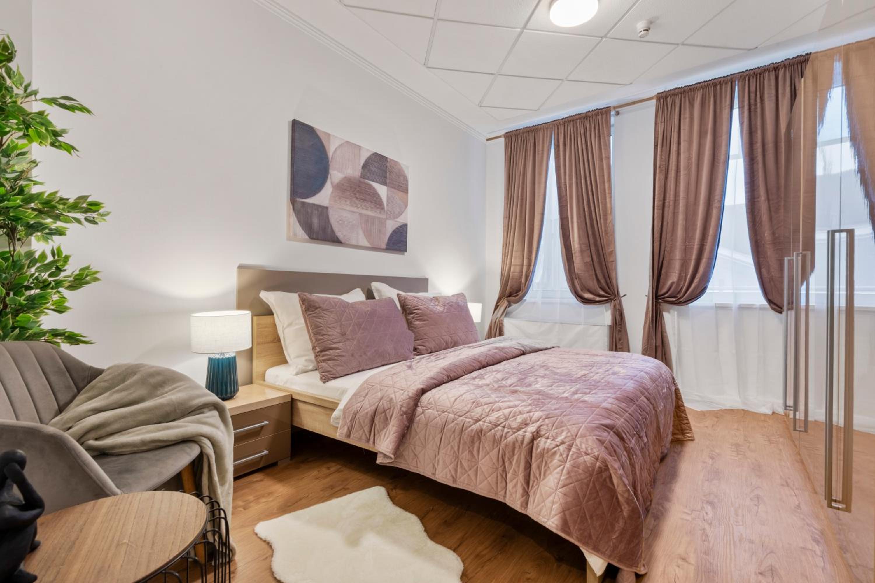 Luxe Living at Old Town Center view 3