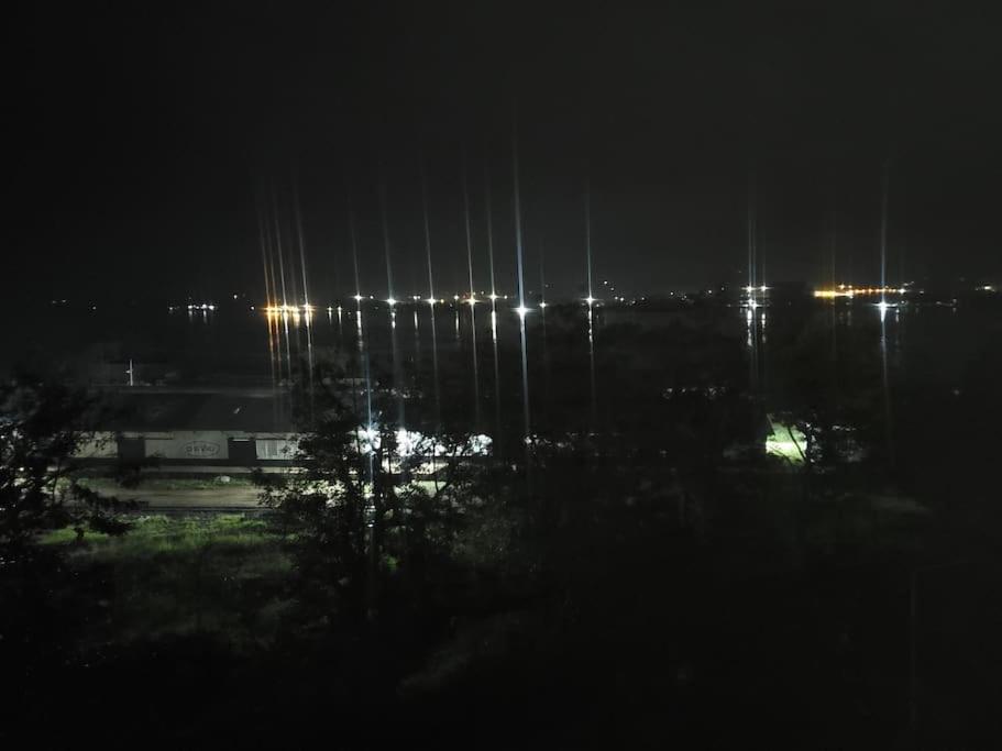 SwanLakeview3br, Wi-Fi, Netflix, Balcony, Sunset. view 5