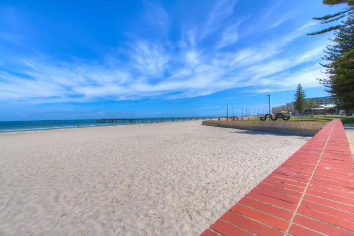Warm Waves - Beach Pool Home