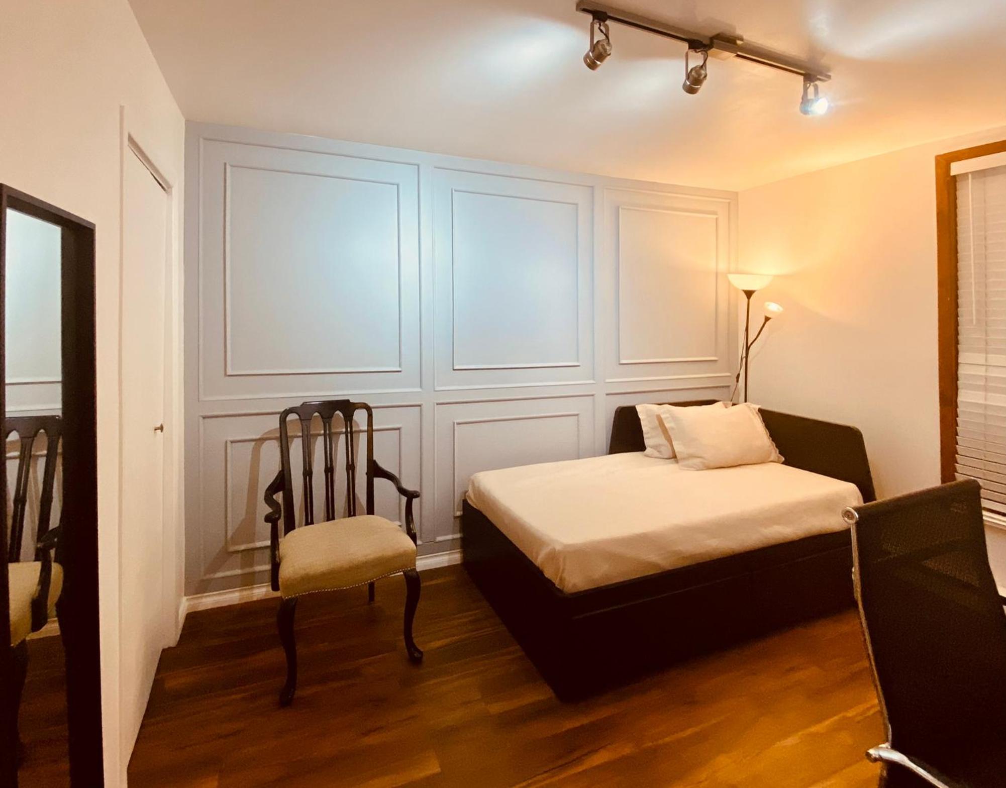 Lovely 2-Bedroom Apt at the Heart of Le-Plateau