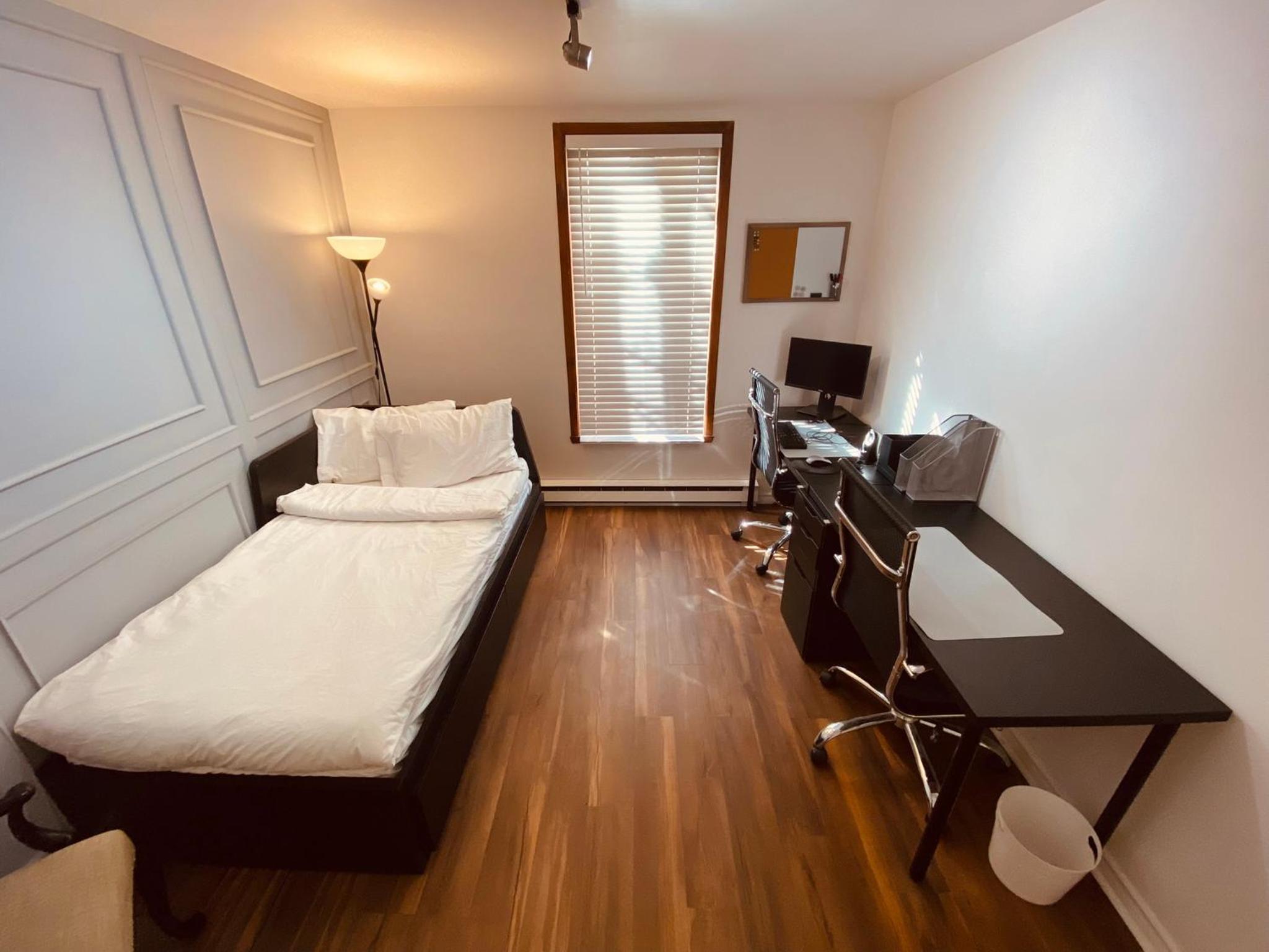 Lovely 2-Bedroom Apt at the Heart of Le-Plateau