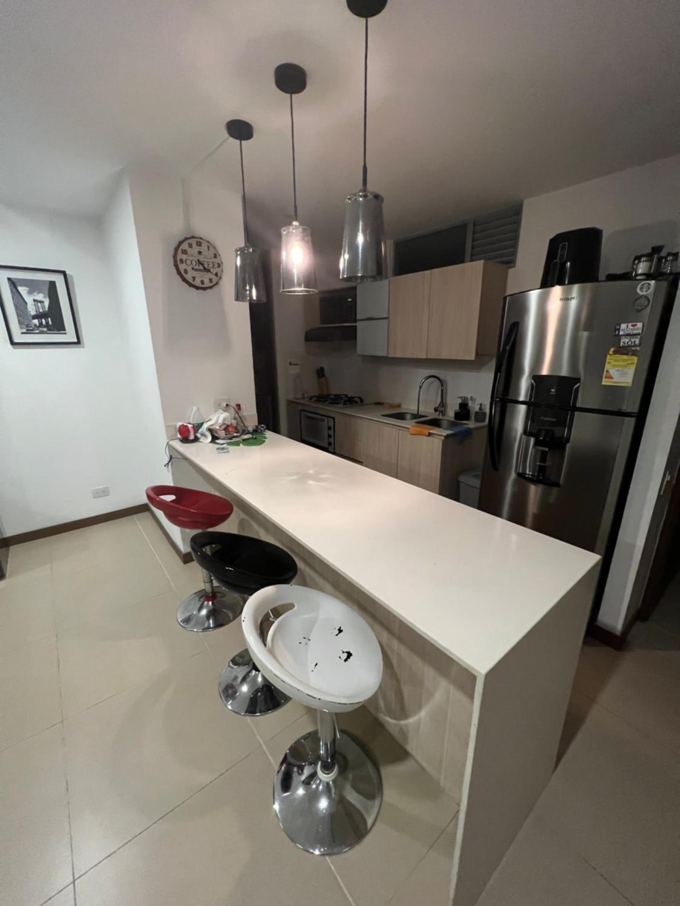 Cossy Room poblado