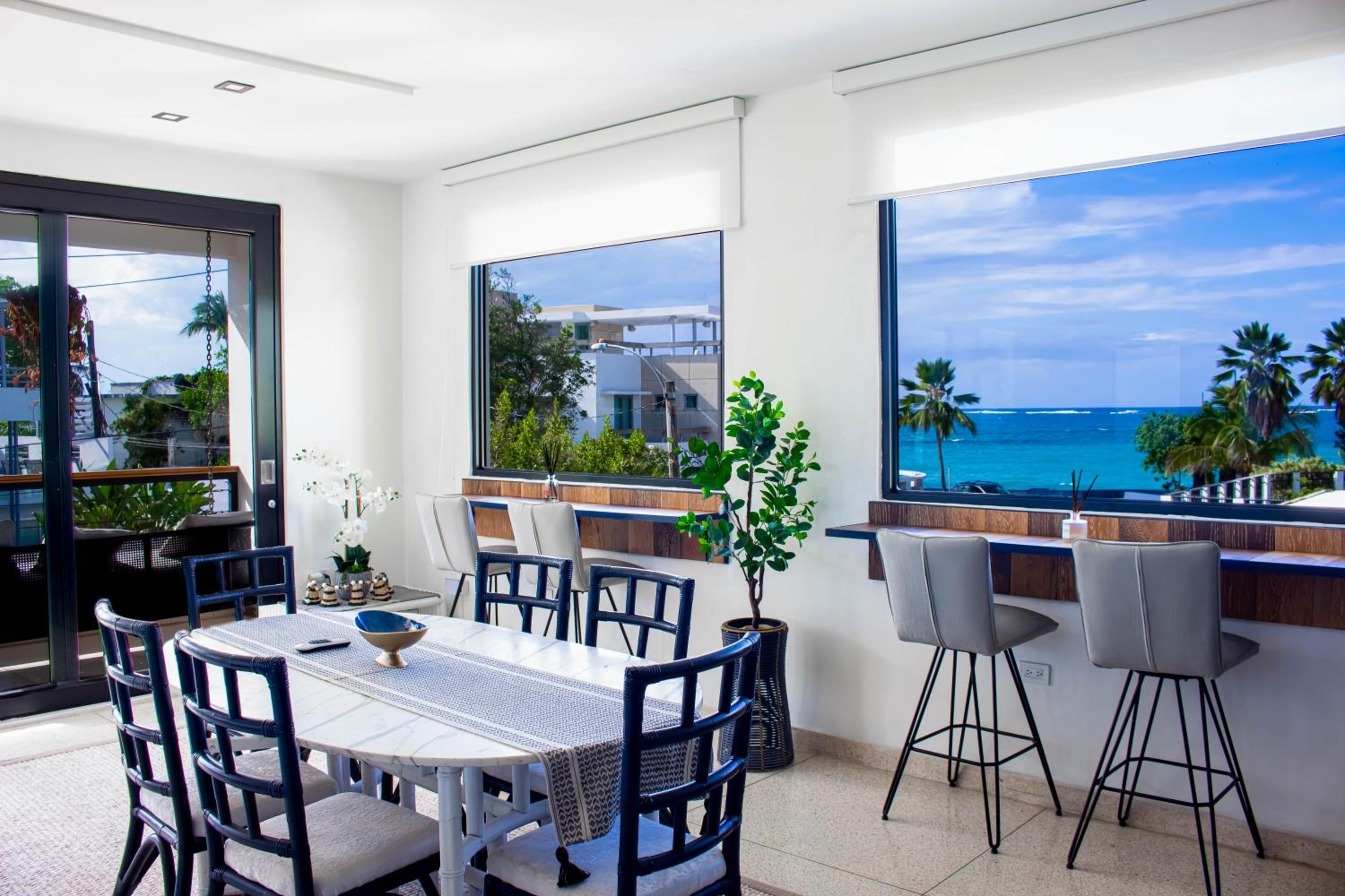 Villa Azure Ocean Park's Seaside Luxe Retreat