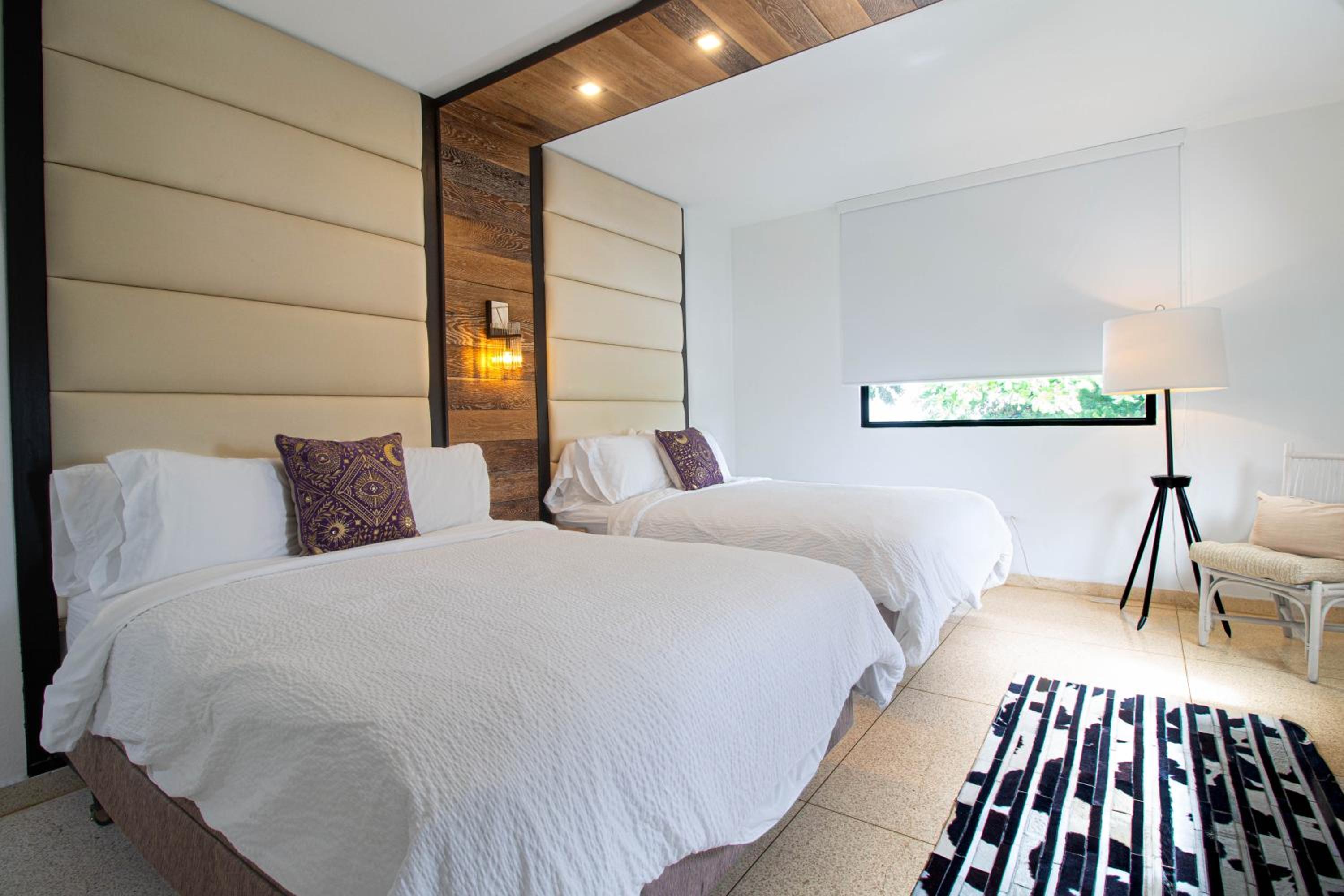 Villa Azure Ocean Park's Seaside Luxe Retreat