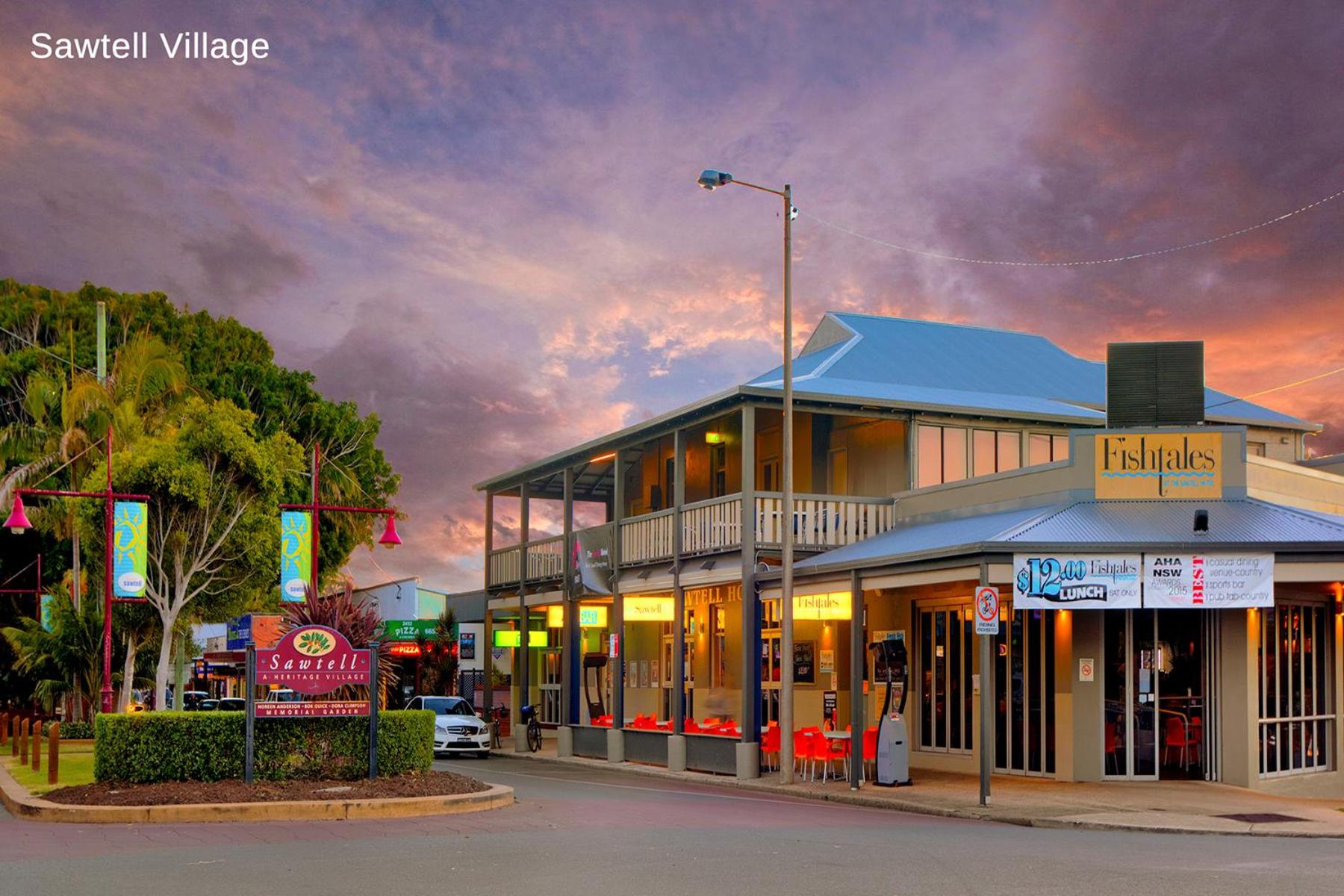Sand and Sea 1 - Opposite Sawtell's Main Beach & Steps to Cafes, Restaurants & Boutiques!