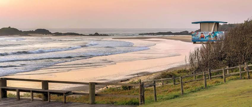 Sand and Sea 1 - Opposite Sawtell's Main Beach & Steps to Cafes, Restaurants & Boutiques!