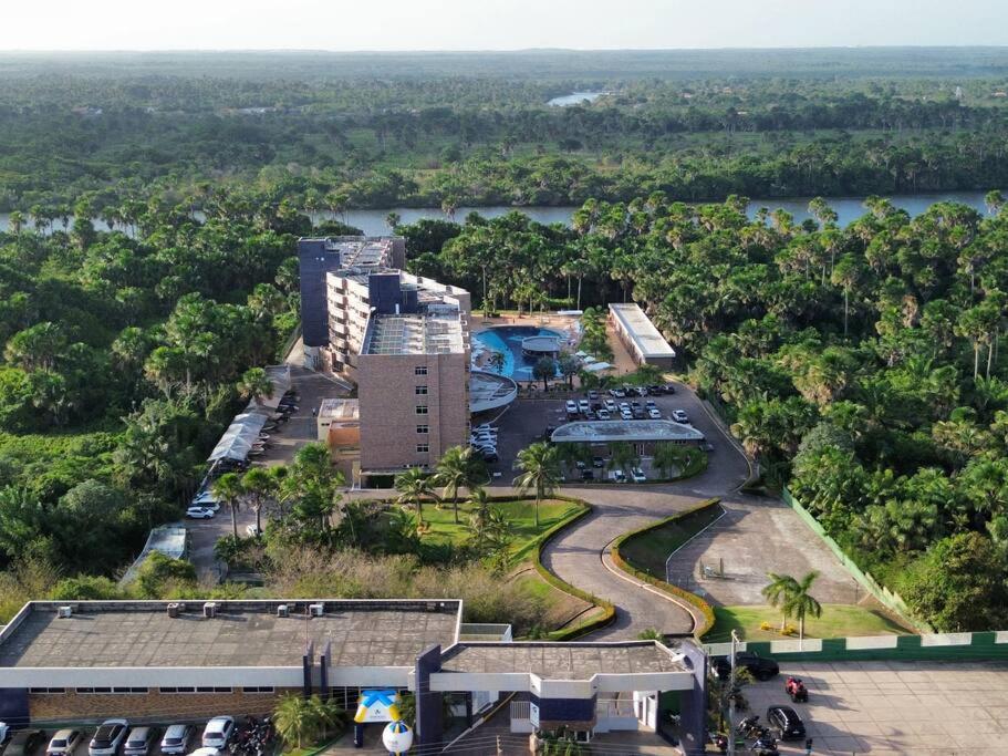 Apto vista piscina no melhor resort dos lençóis