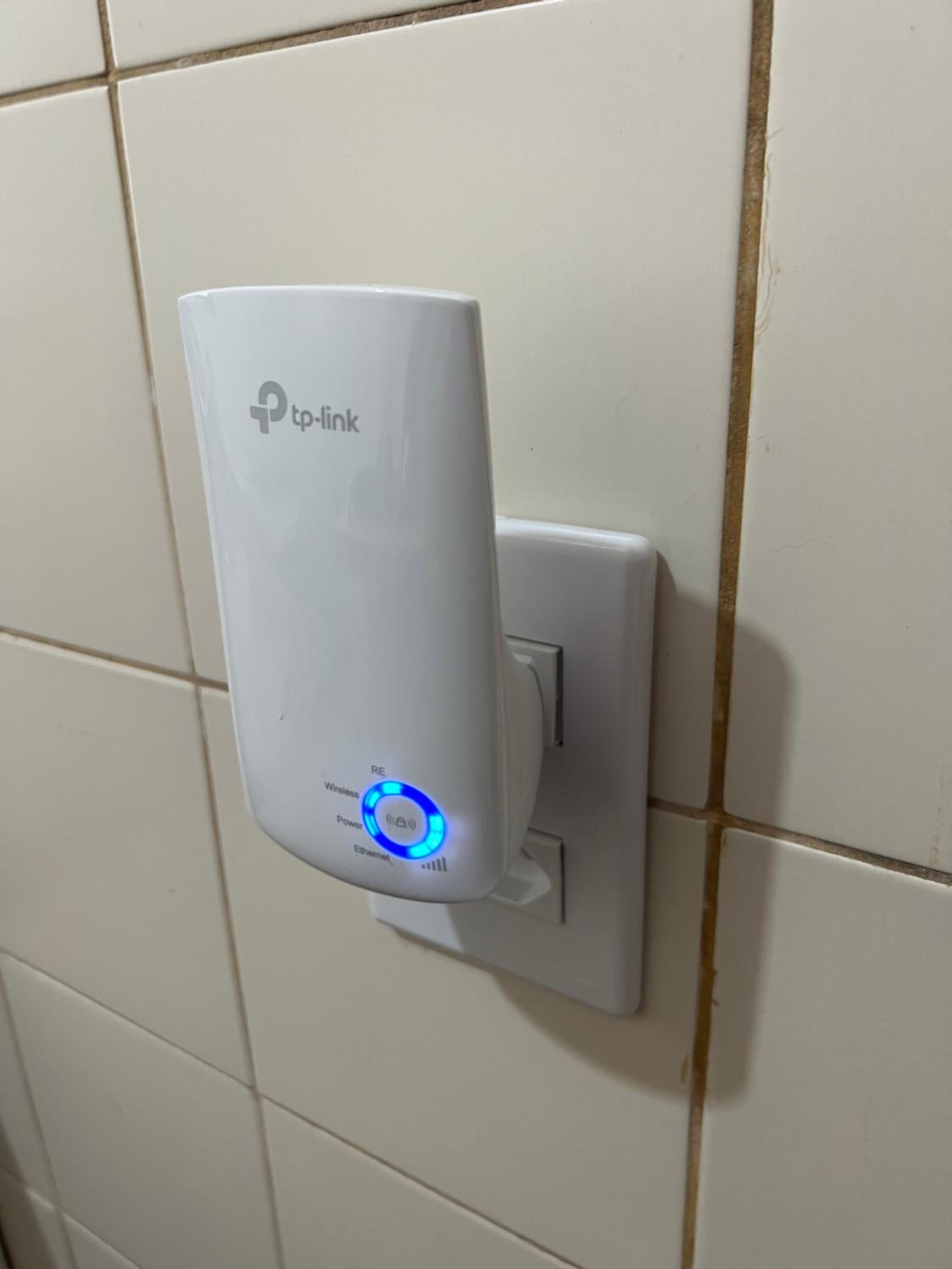 Pitangueiras com cadeira e guarda-sol exclusivo, limpeza diária, piscina climatizada e Wi-Fi