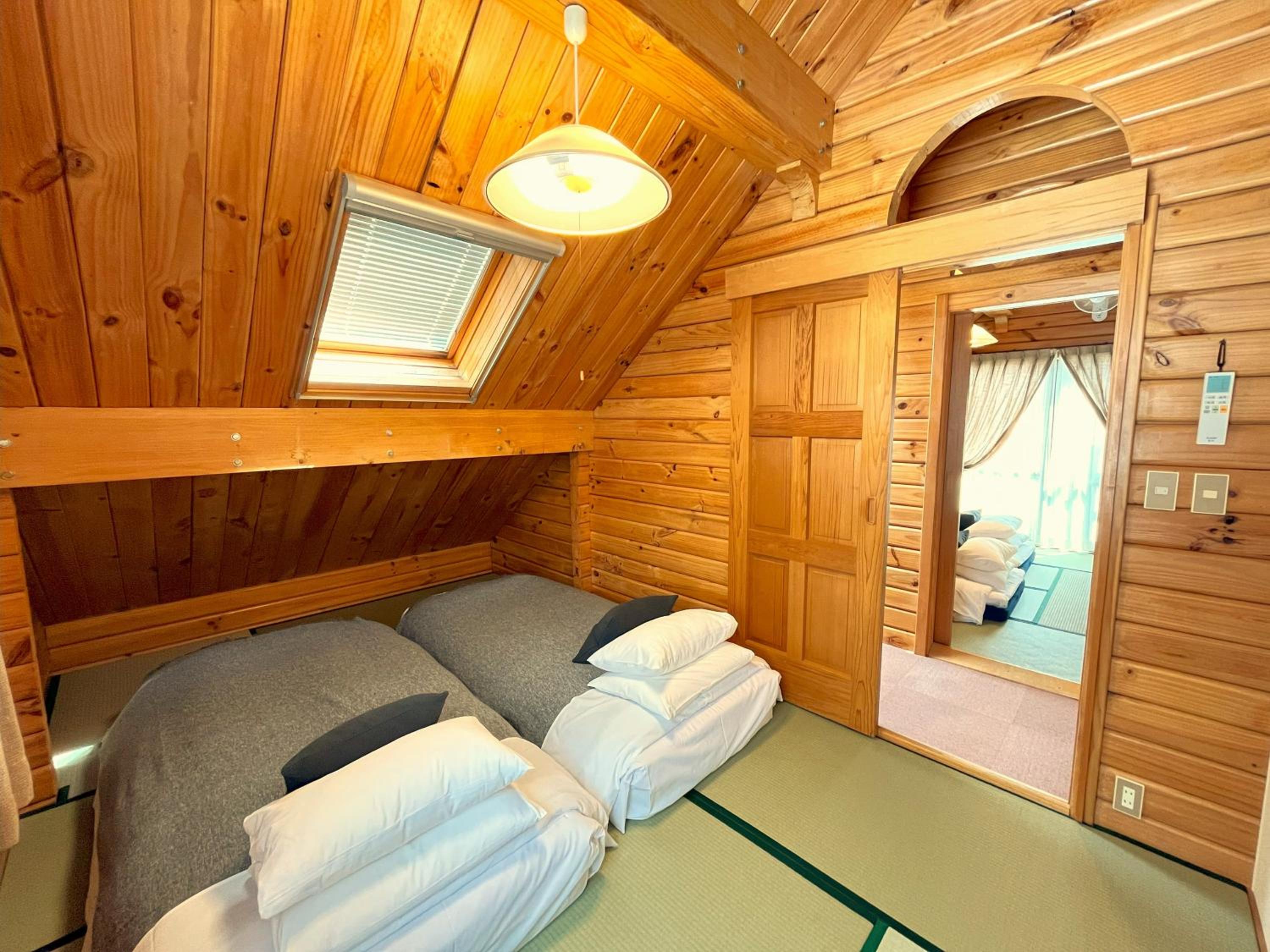 Log Cottage Epoch