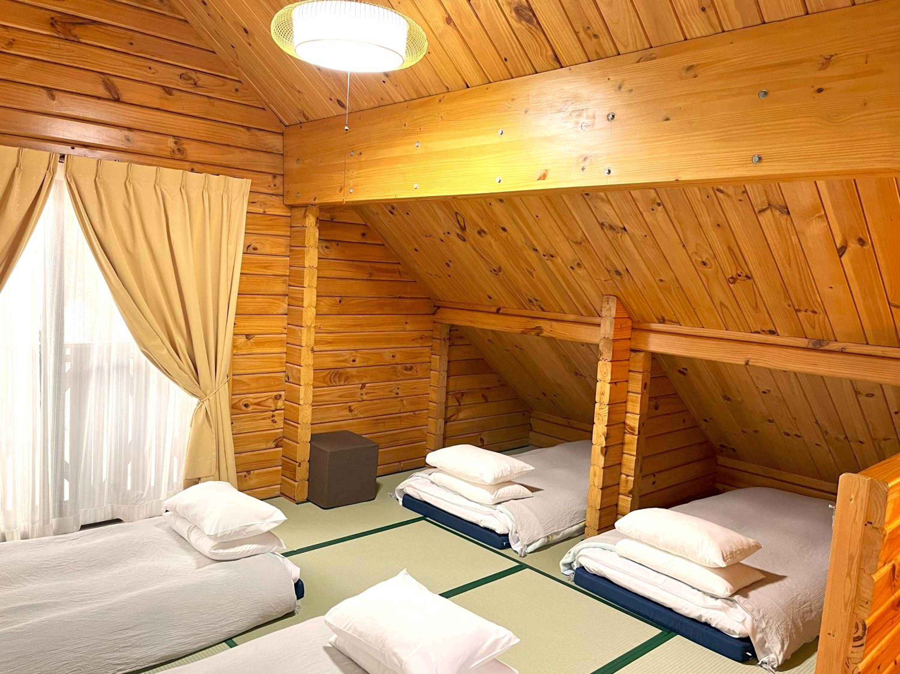 Log Cottage Epoch