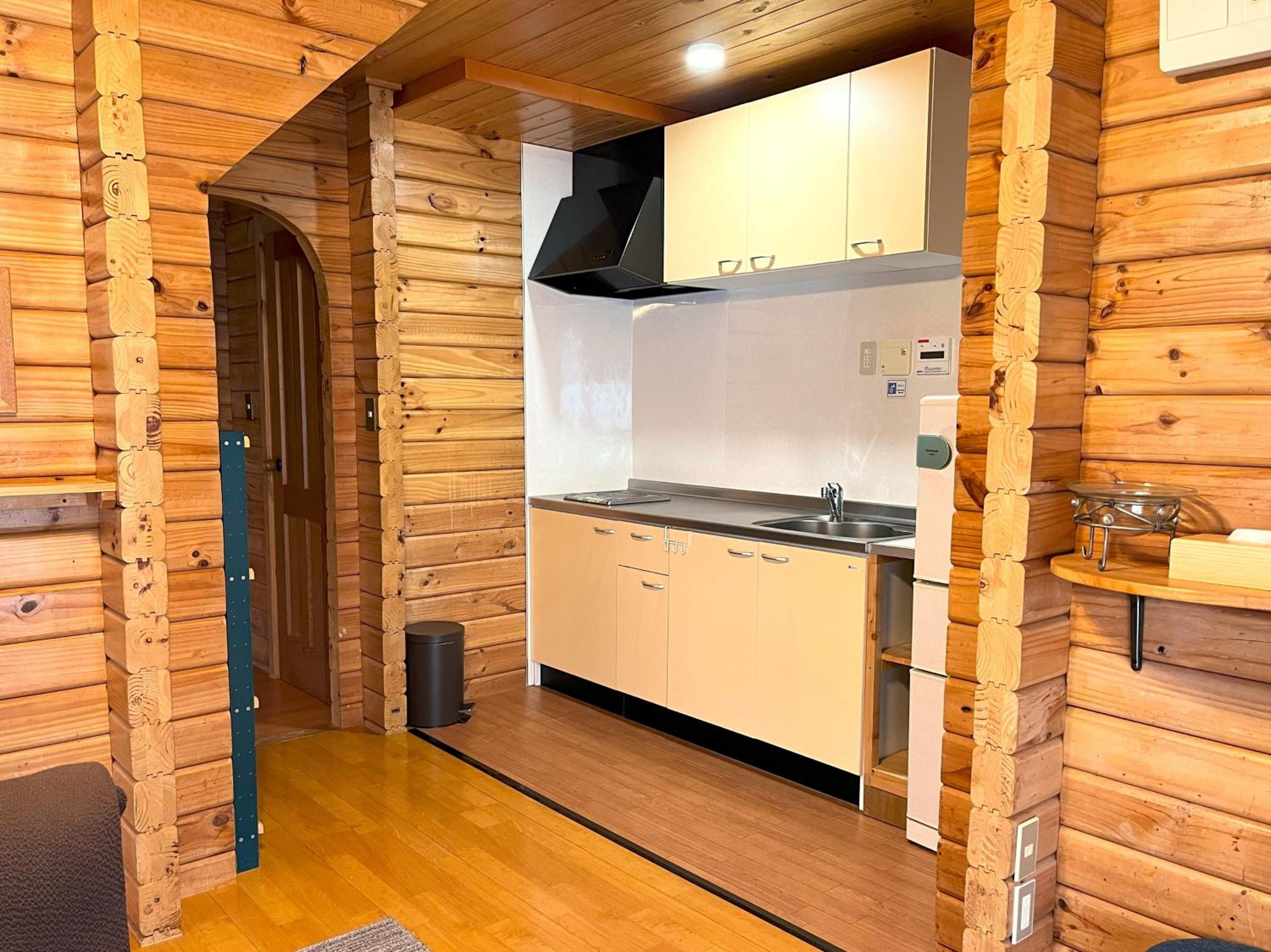 Log Cottage Epoch