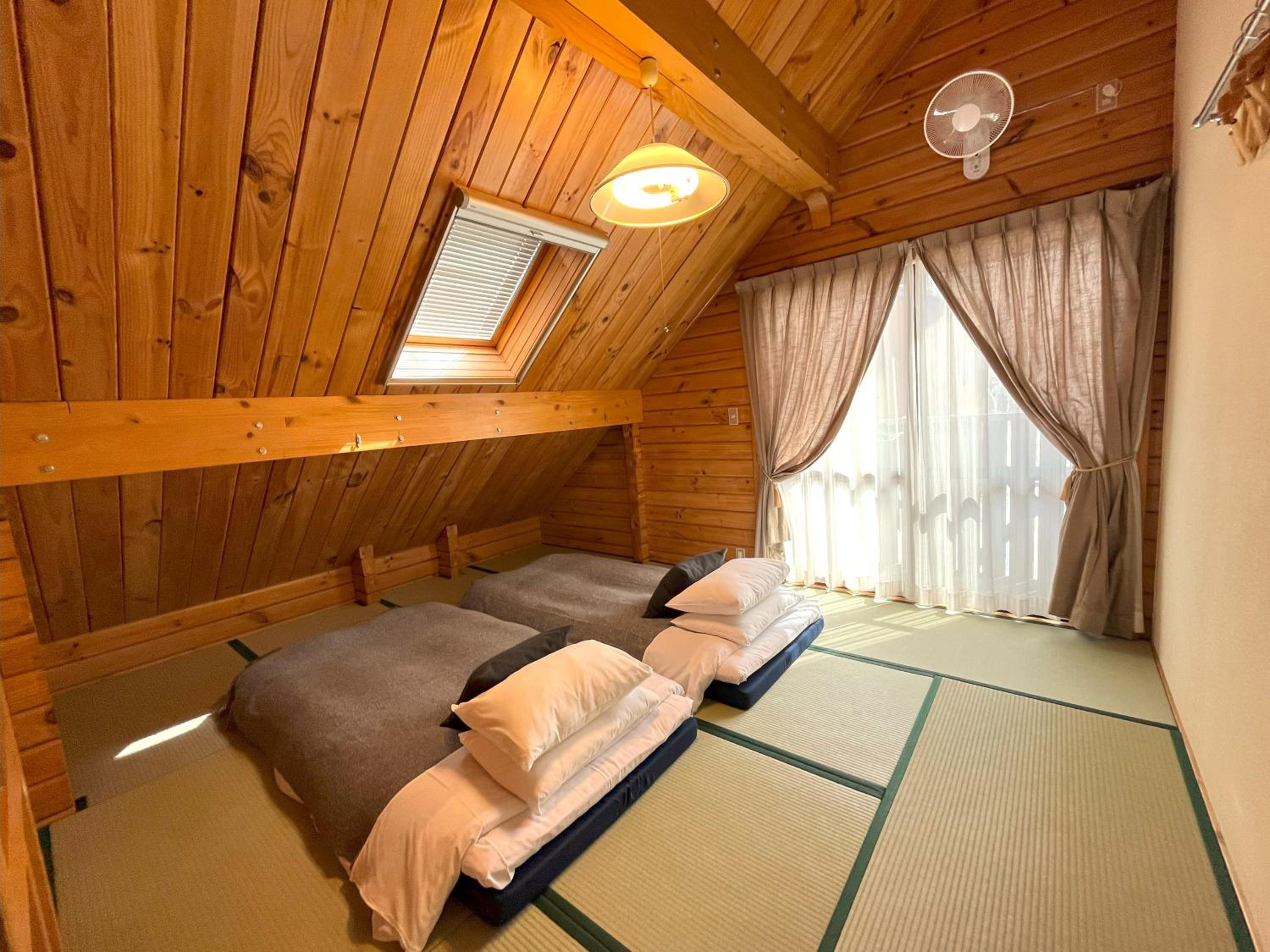 Log Cottage Epoch