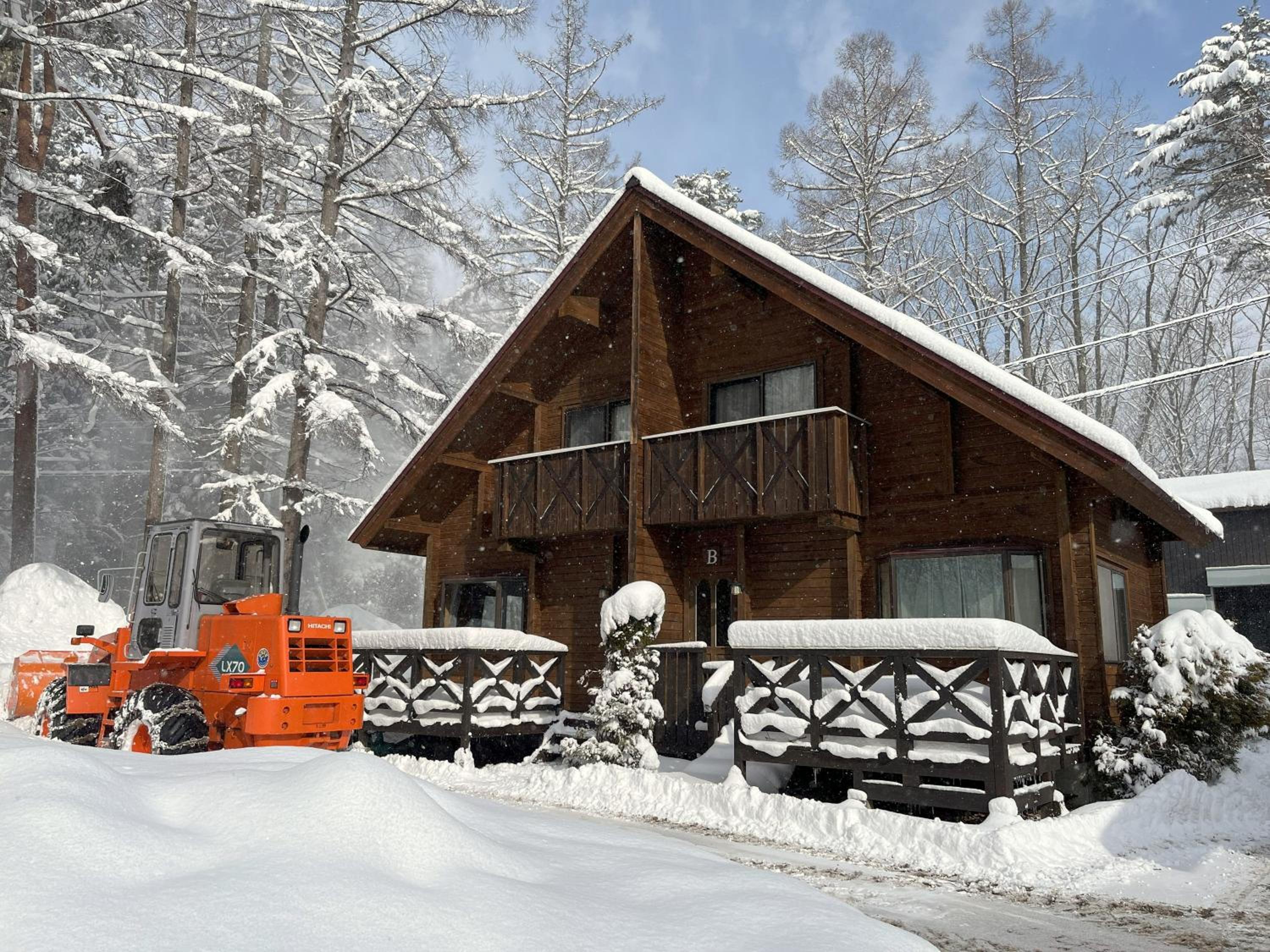 Log Cottage Epoch