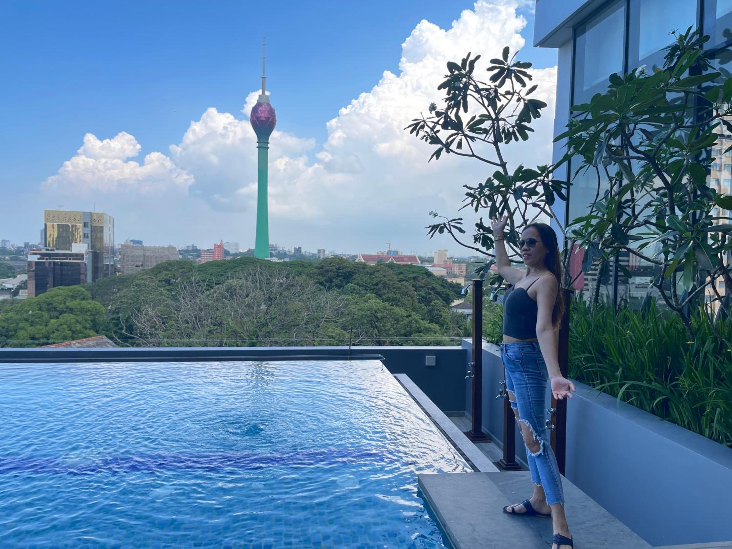 Peak of Colombo view 2