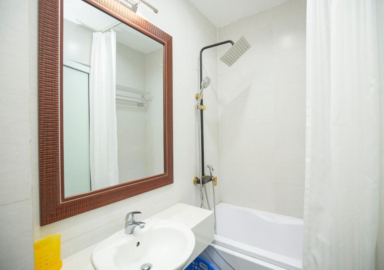Sumitomo 3 Apartment for Japanese at 535 Kim Ma