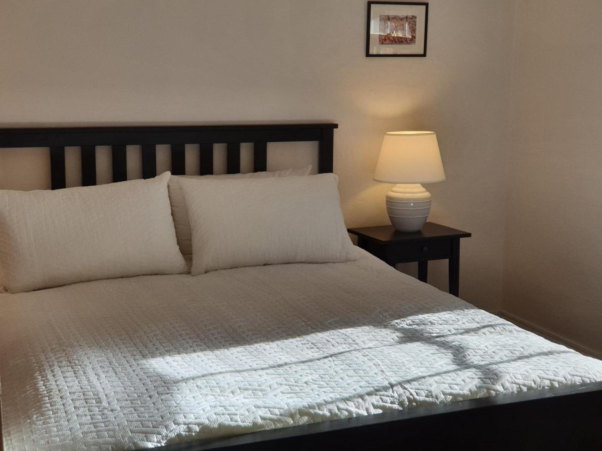 Redruth - 2 bedroom cottage situated in wandiligong
