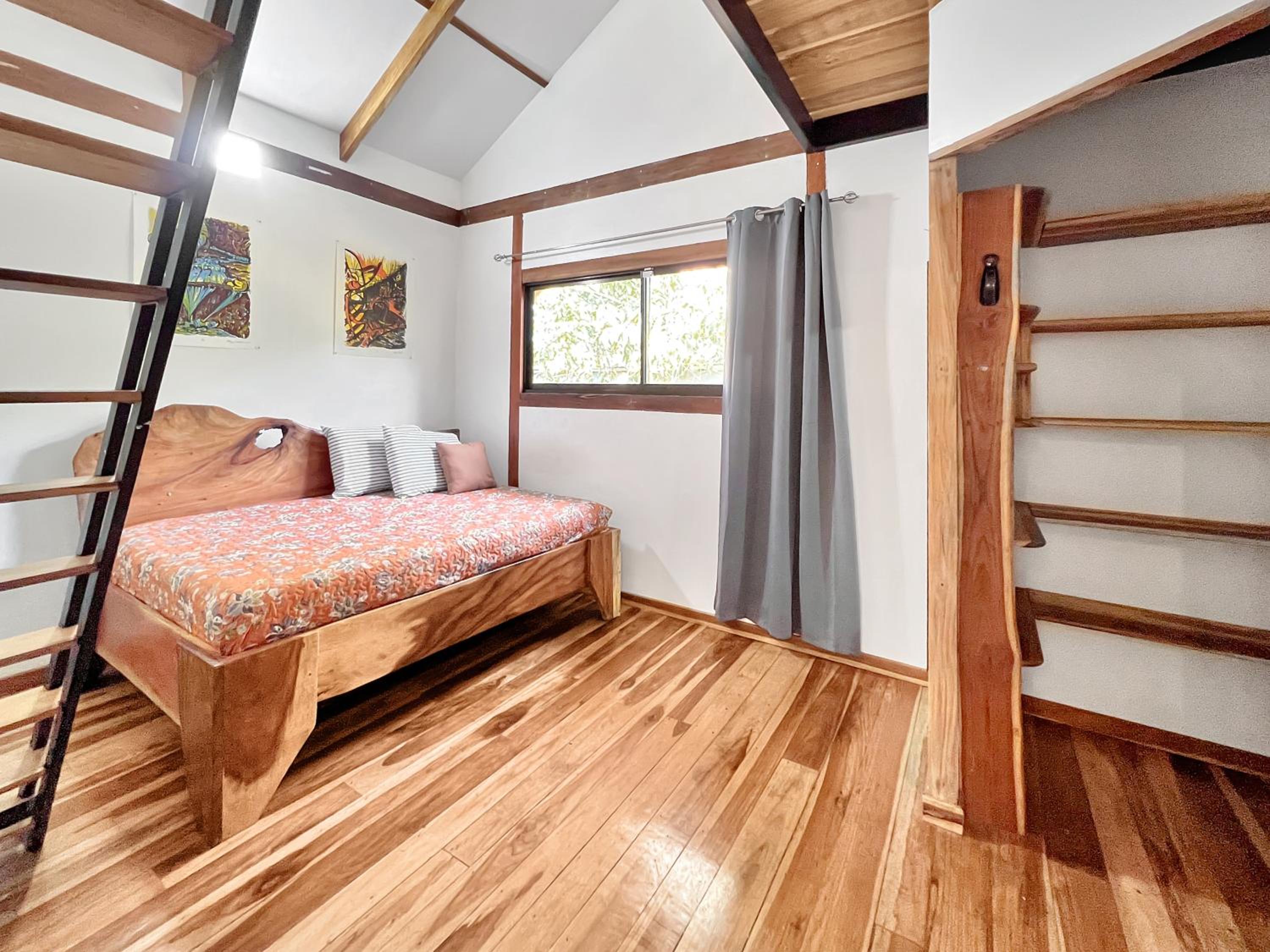 Whispering Wisdom, 3 Bed with Pool, Steps to Beach