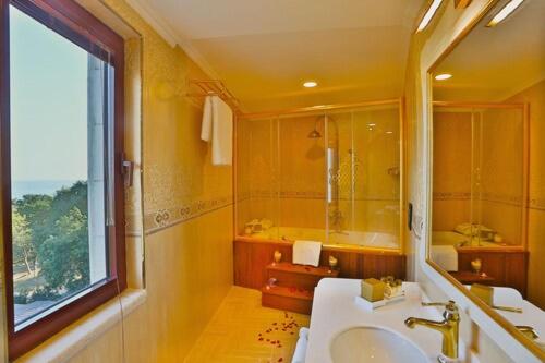 Emirhan Palace Otel - Image 21