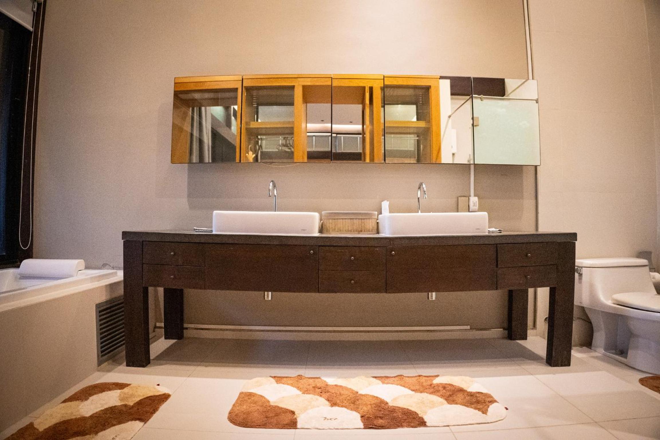 Khaoyai Kirimaya Atta Residence 5 BR Villa