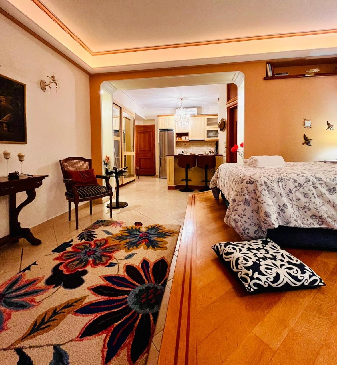 Dreamy Luxury Studio
