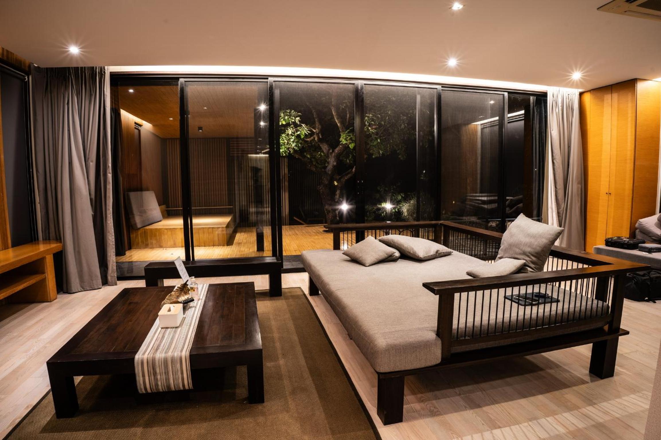Khaoyai Kirimaya Atta Residence 5 BR Villa