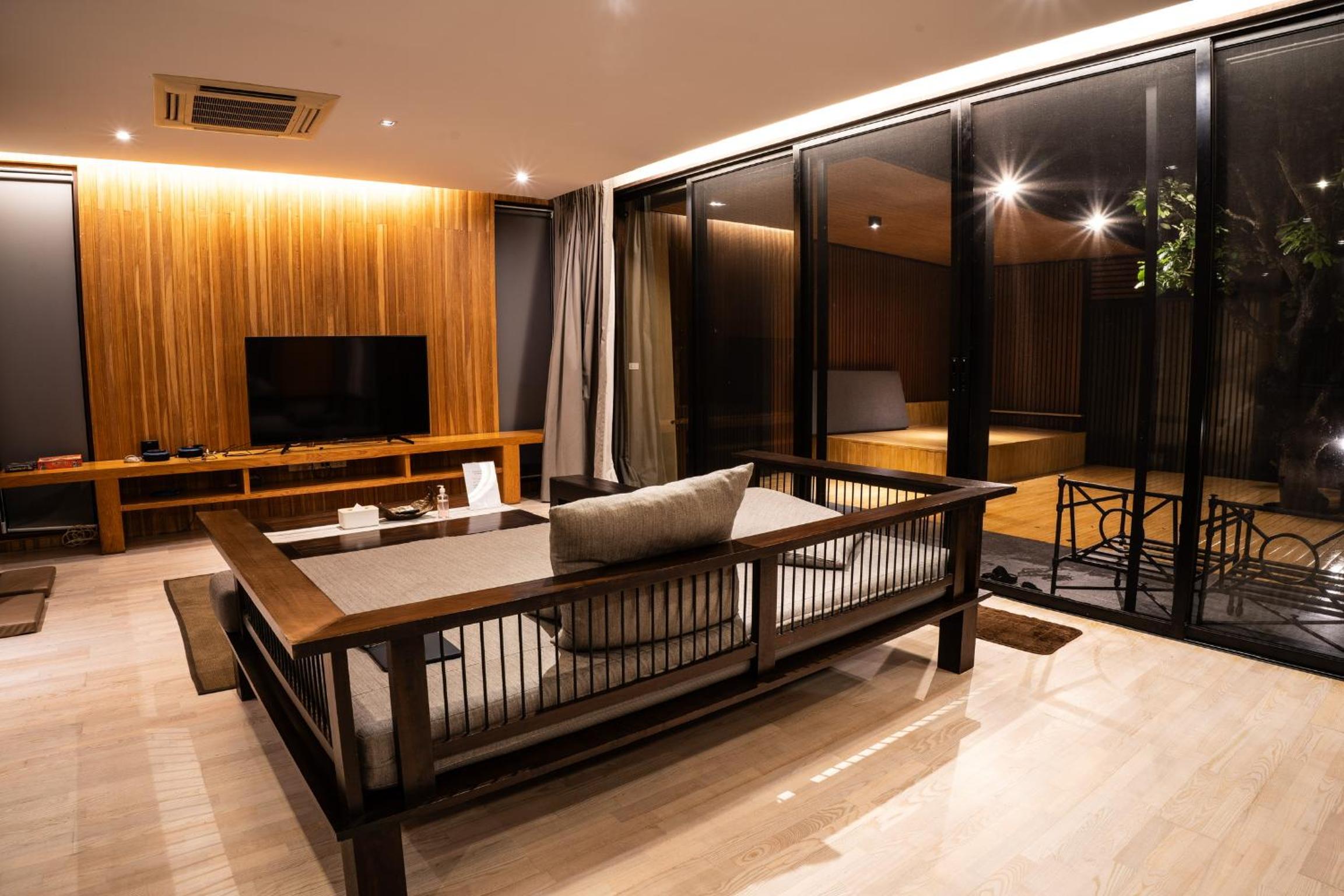 Khaoyai Kirimaya Atta Residence 5 BR Villa