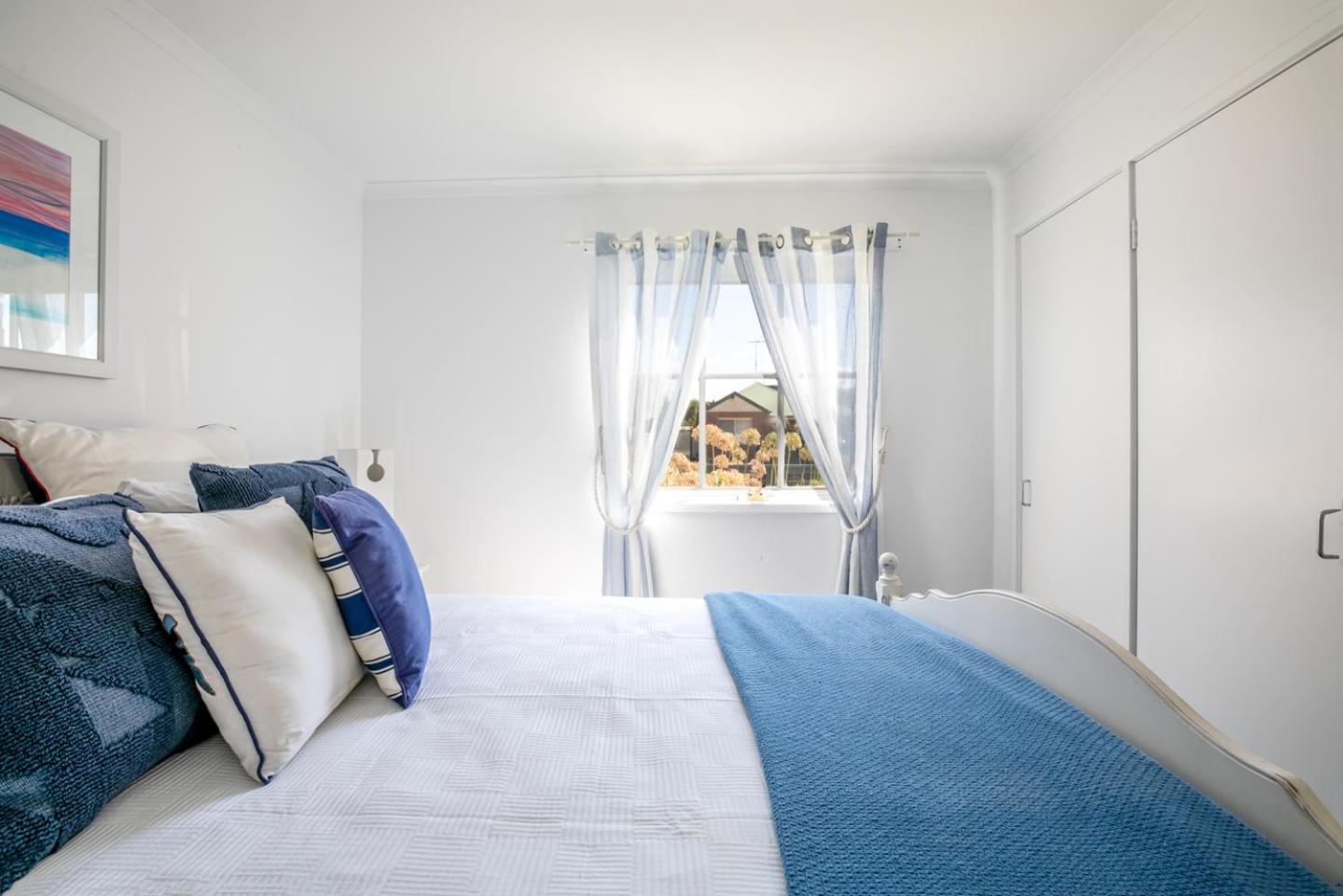 Beach Paradise Family Friendly Close to Beach