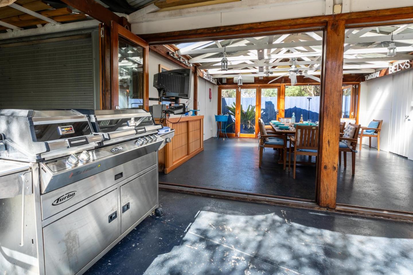 Beach Paradise Family Friendly Close to Beach
