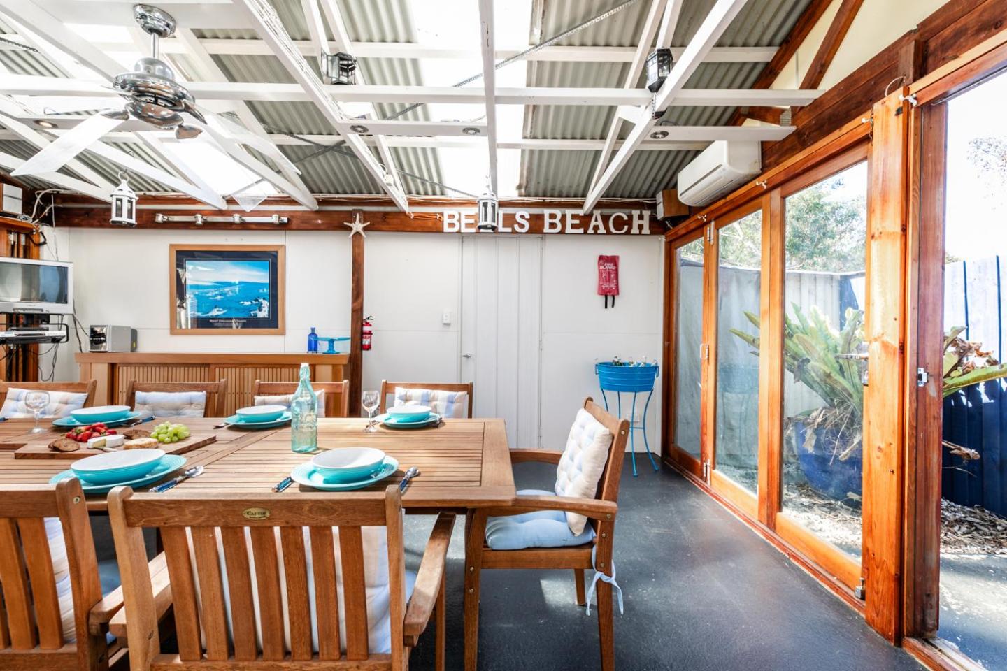Beach Paradise Family Friendly Close to Beach