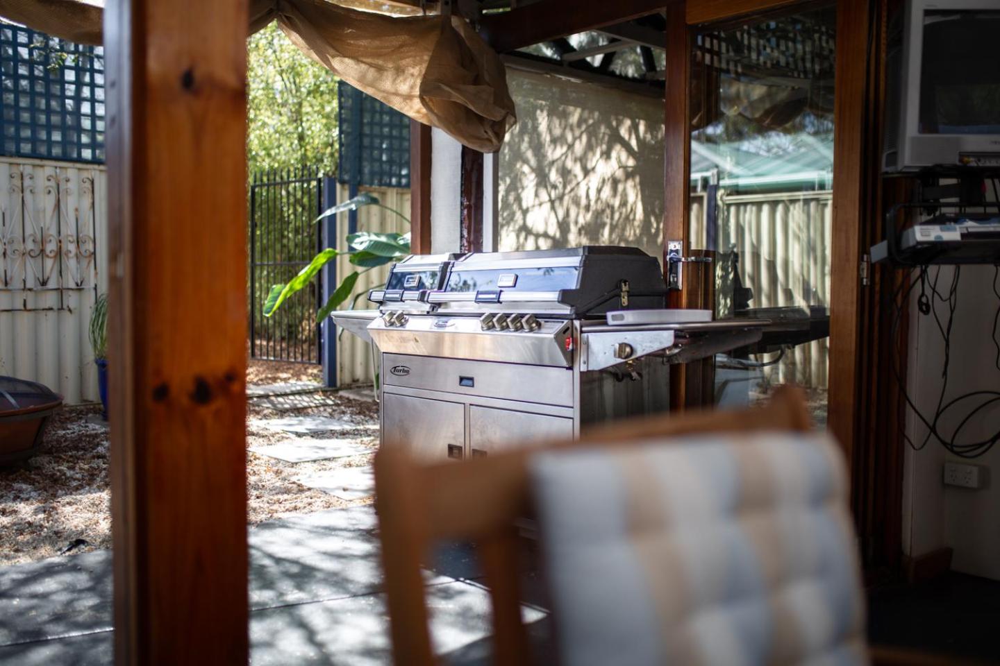 Beach Paradise Family Friendly Close to Beach