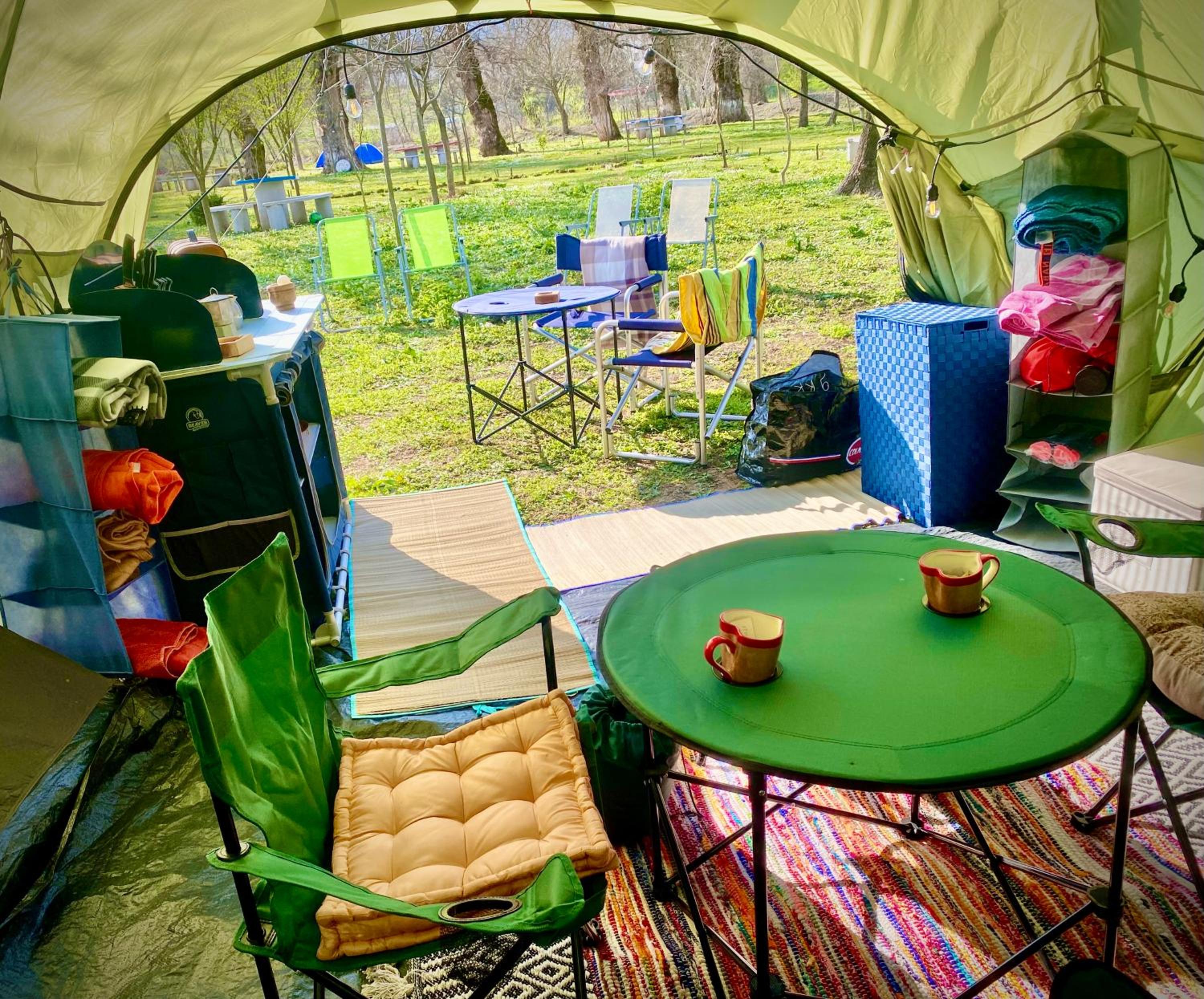 Kamping Lakoza