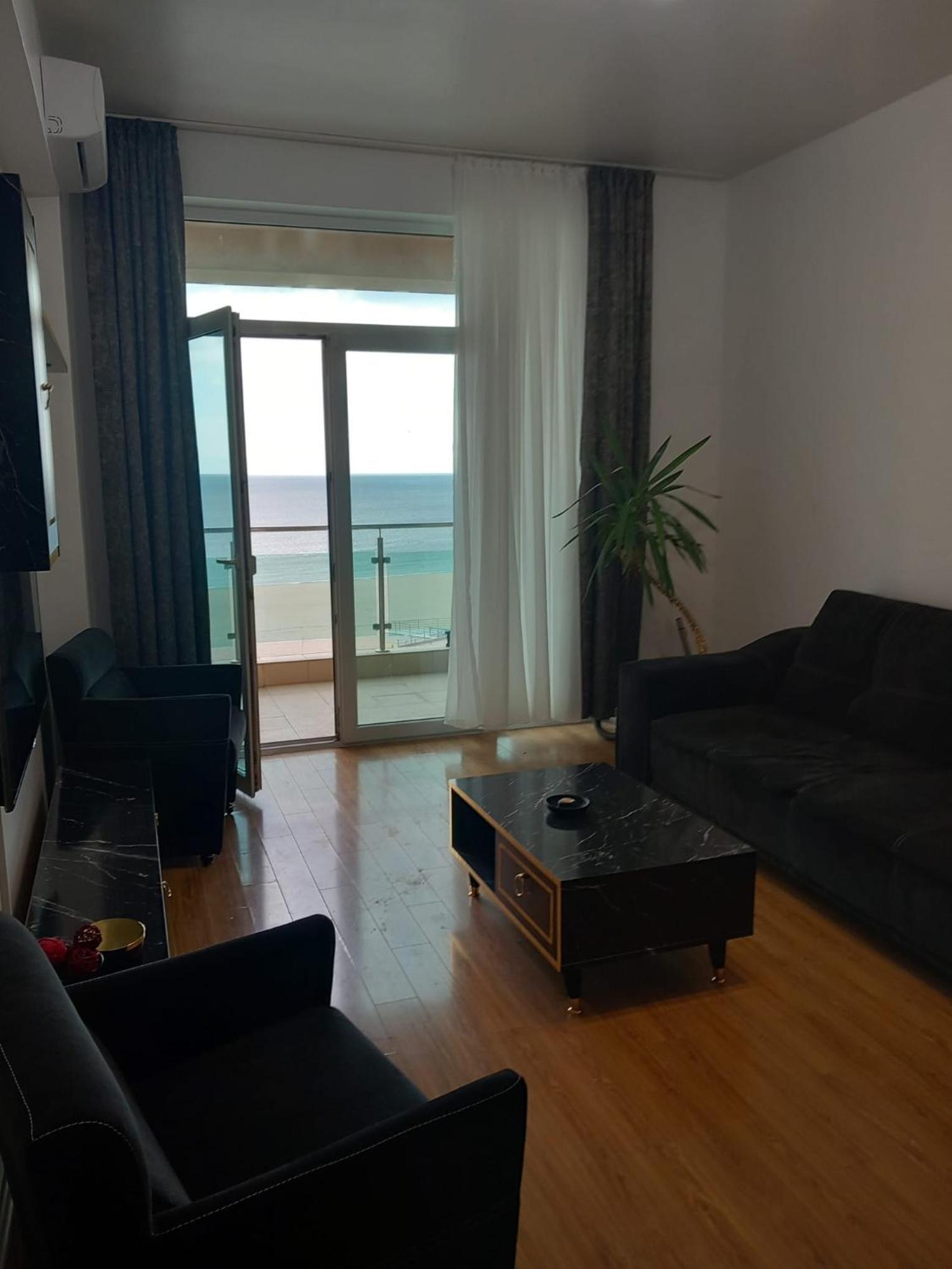 Apartament MARA 2 CAMERE COMPLEX TURISTIC APOLONIA EFORIE NORD PE FALEZA
