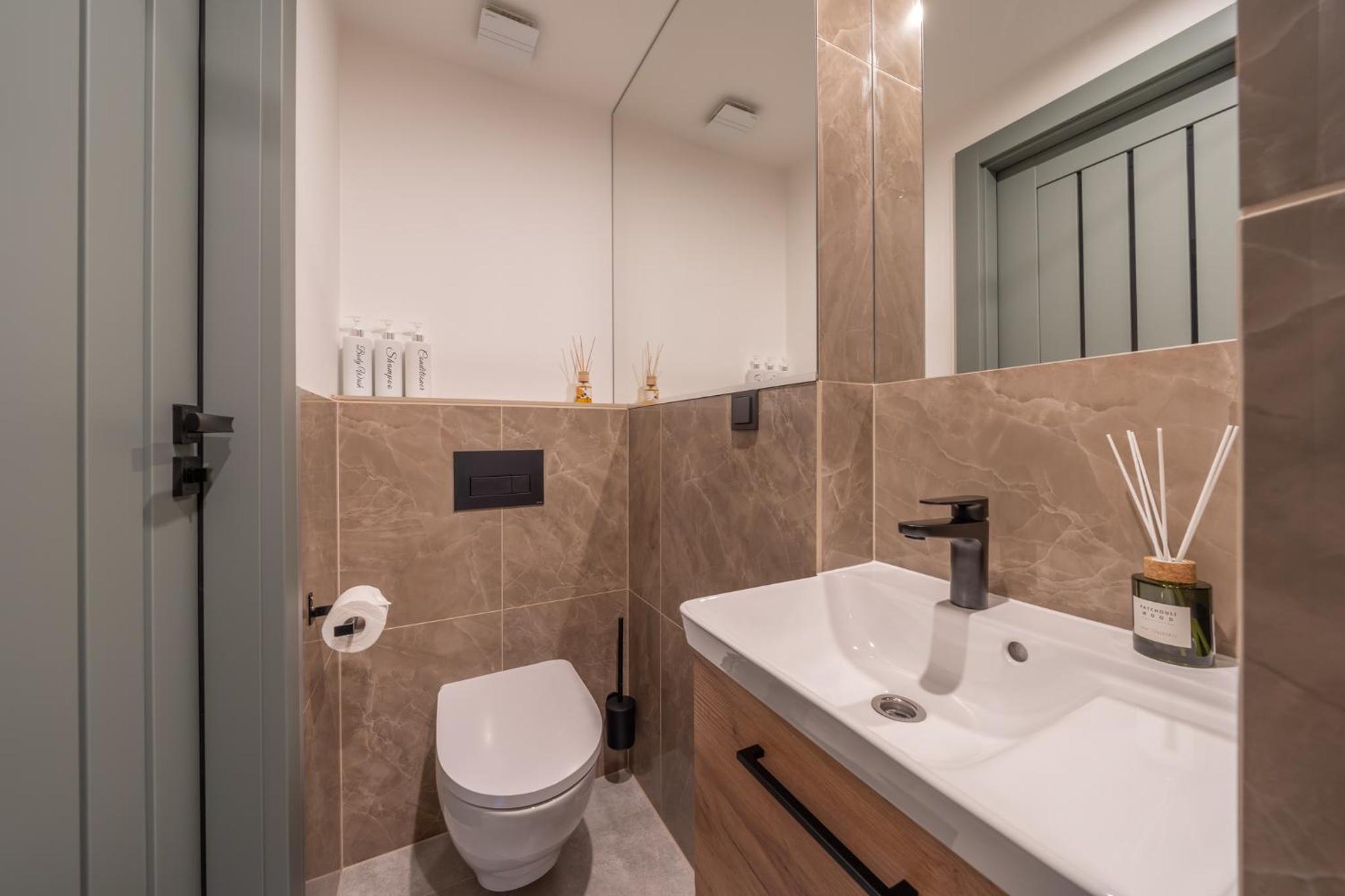 Green Garden & Private Parking Apartments with Playground 照片第 188 張,共 212 張