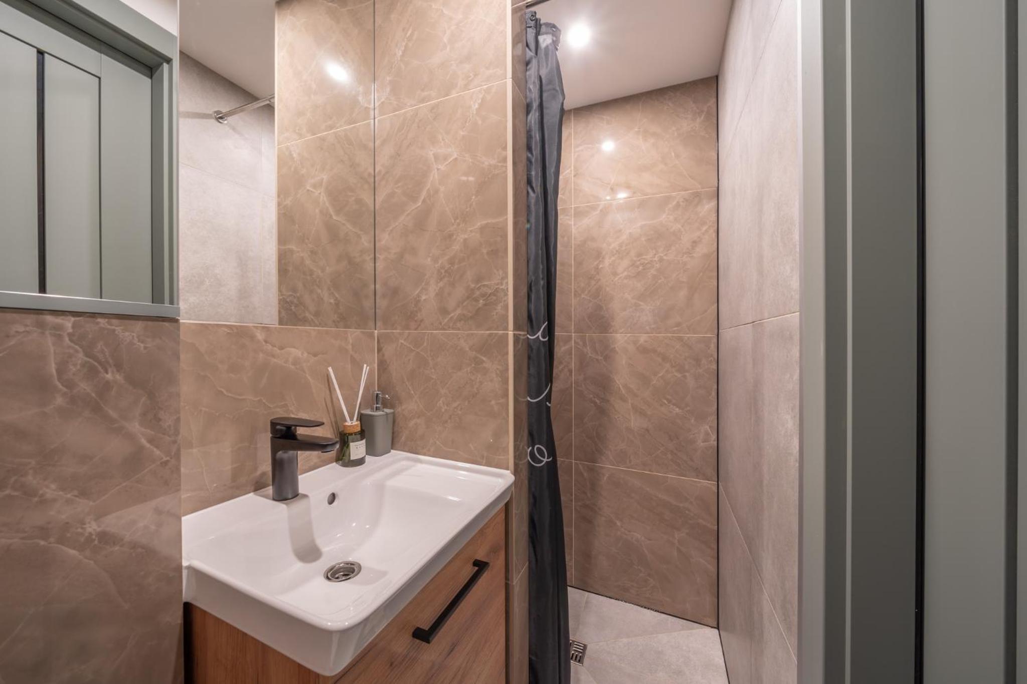 Green Garden & Private Parking Apartments with Playground 照片第 91 張,共 212 張