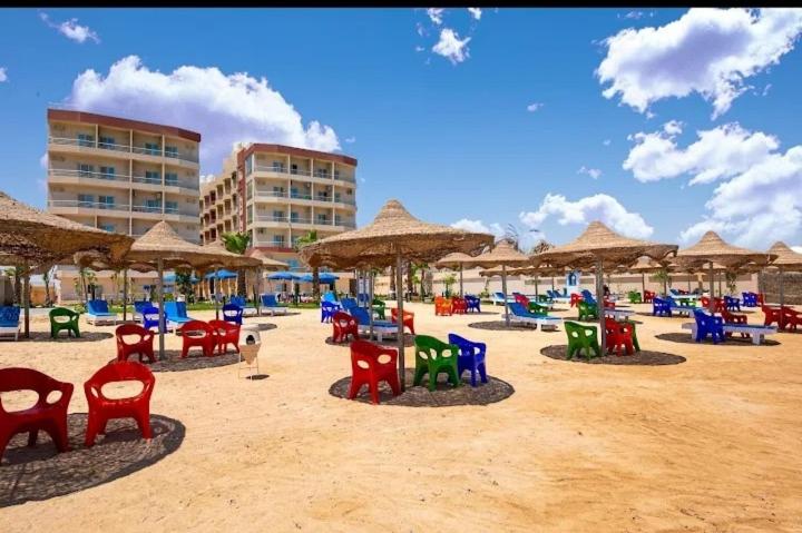 Kazpilkna Beach Neighborhoods