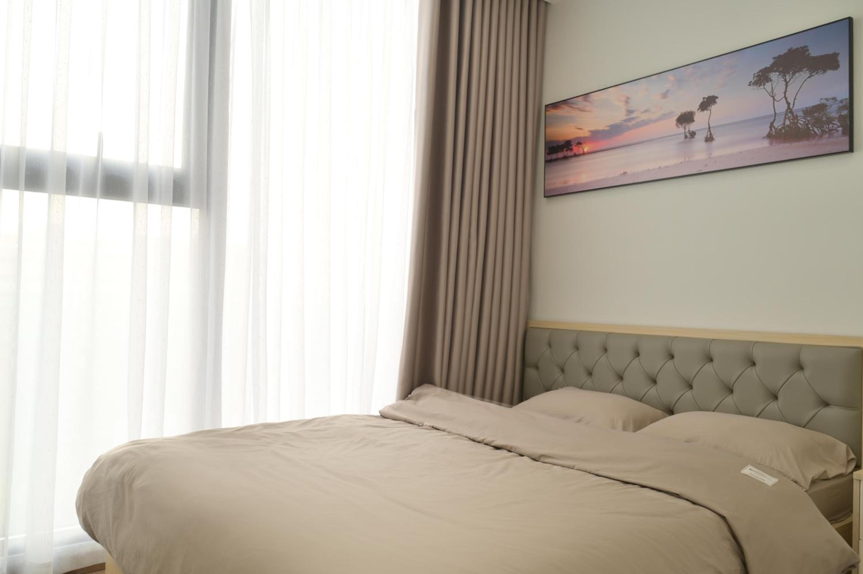 Luxury I3 Smart City 2bed2wc view góc bể bơi