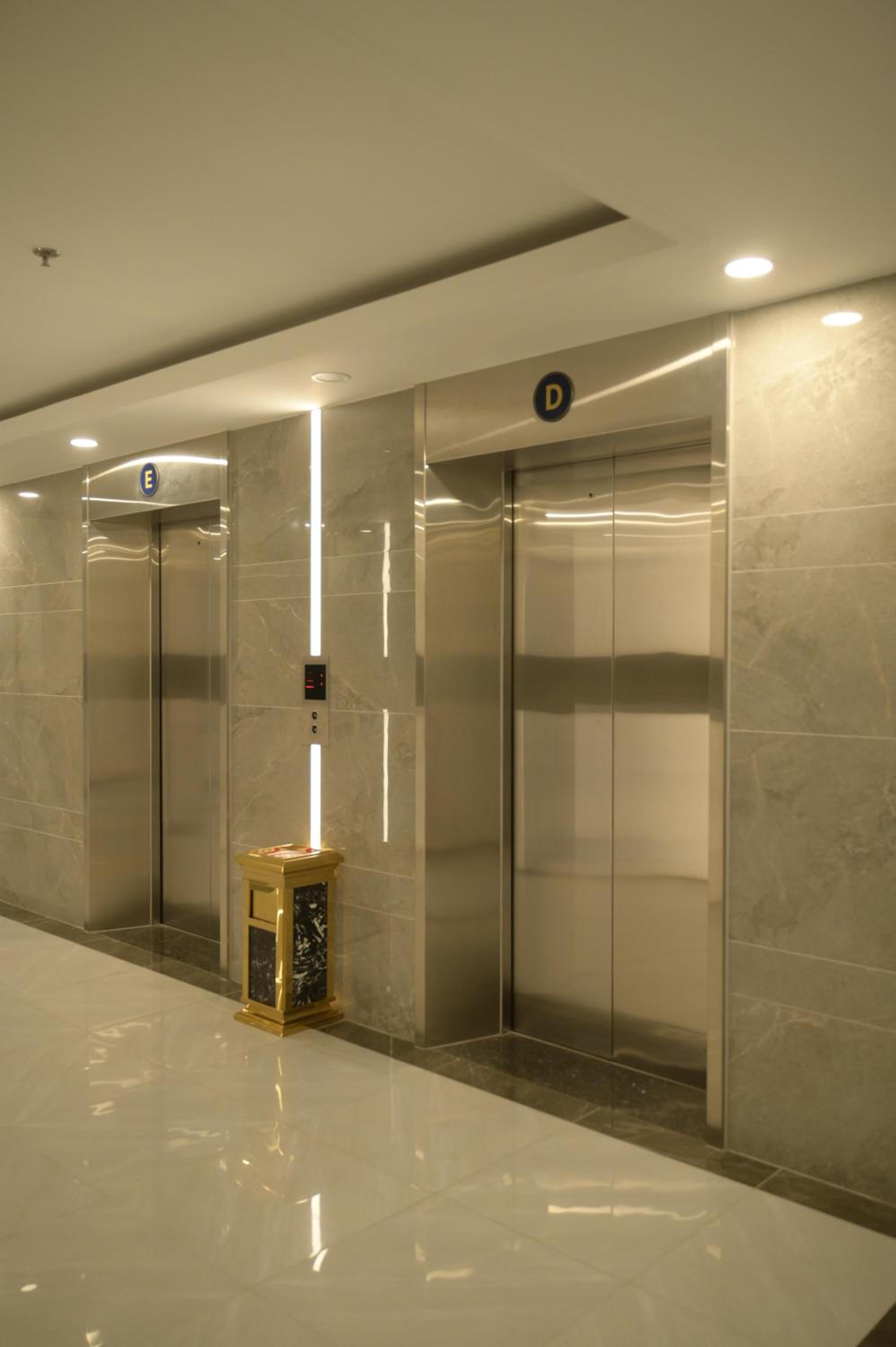Luxury I3 Smart City 2bed2wc view góc bể bơi