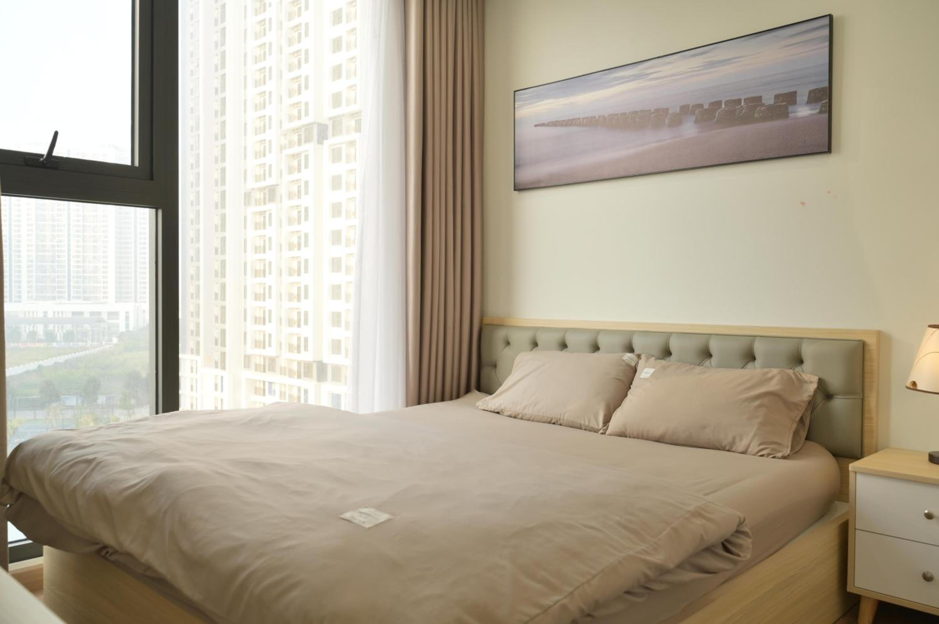 Luxury I3 Smart City 2bed2wc view góc bể bơi