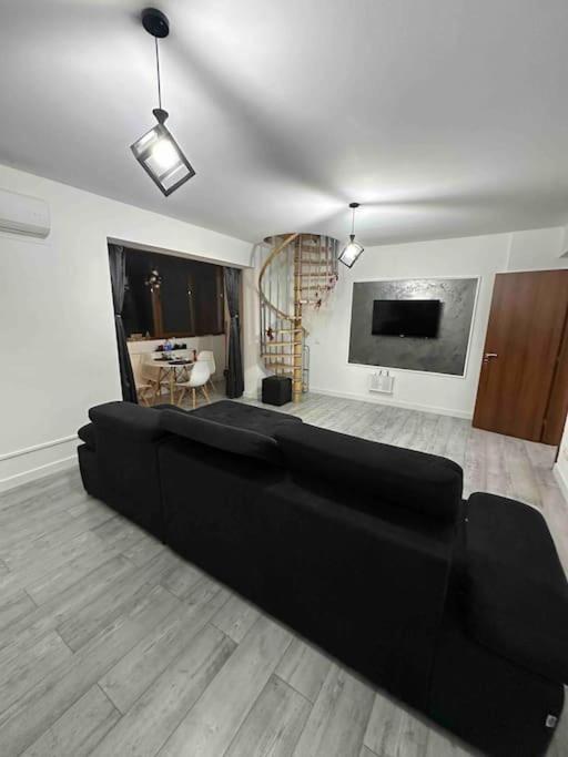 Sunshine residence