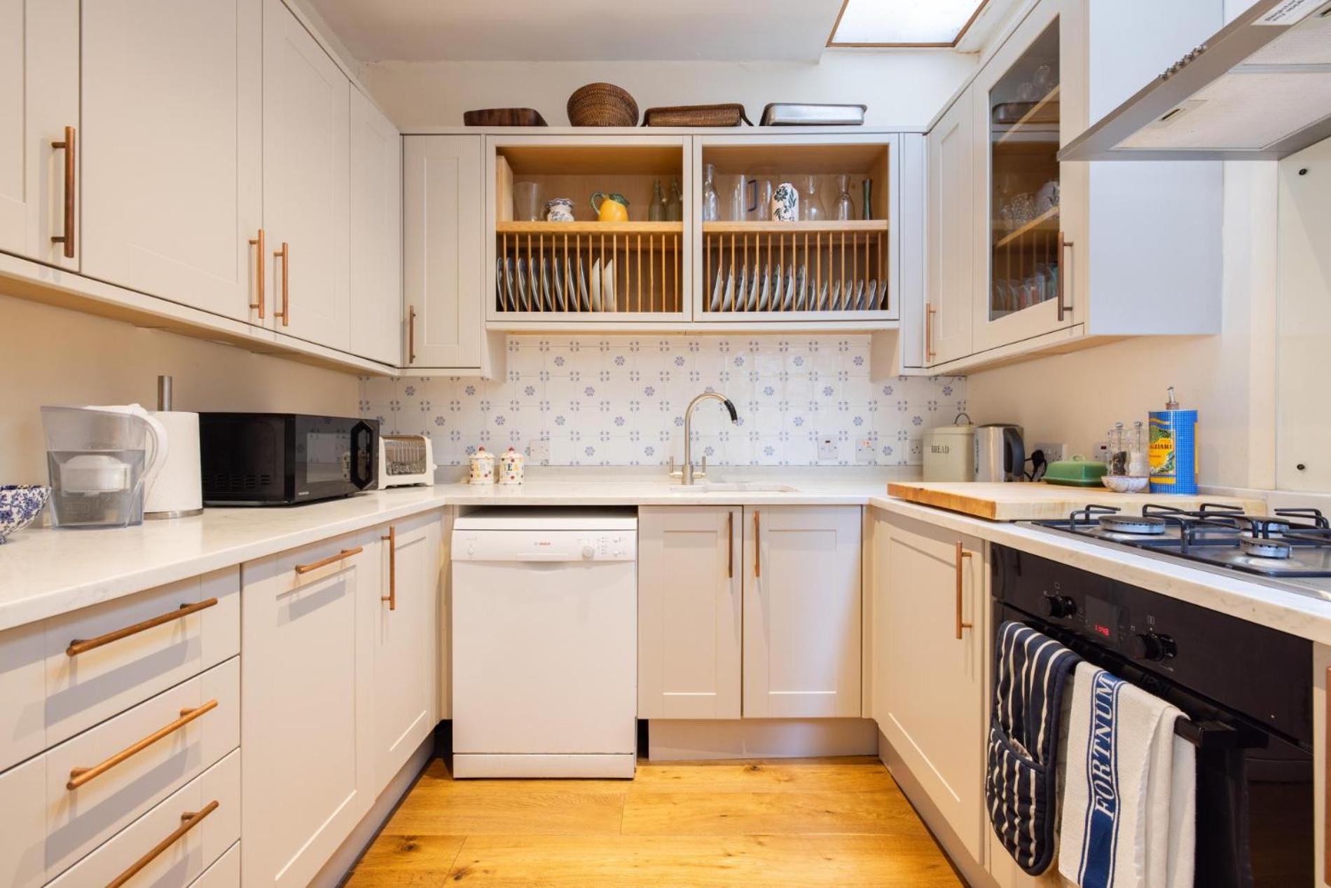 Traditional Treasure – 3 Bedroom Home by Hyde Park