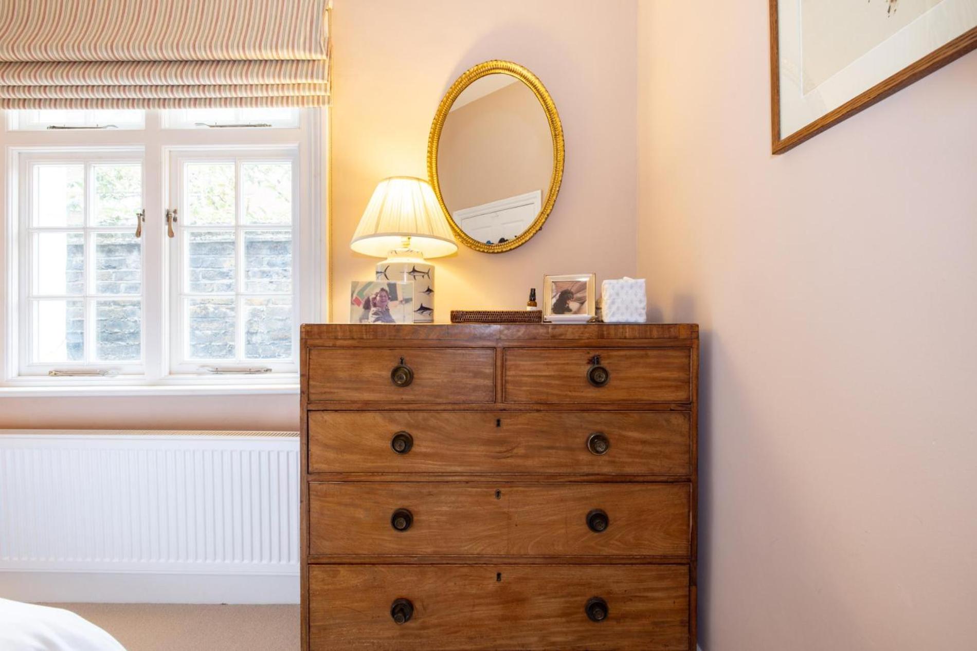 Traditional Treasure – 3 Bedroom Home by Hyde Park