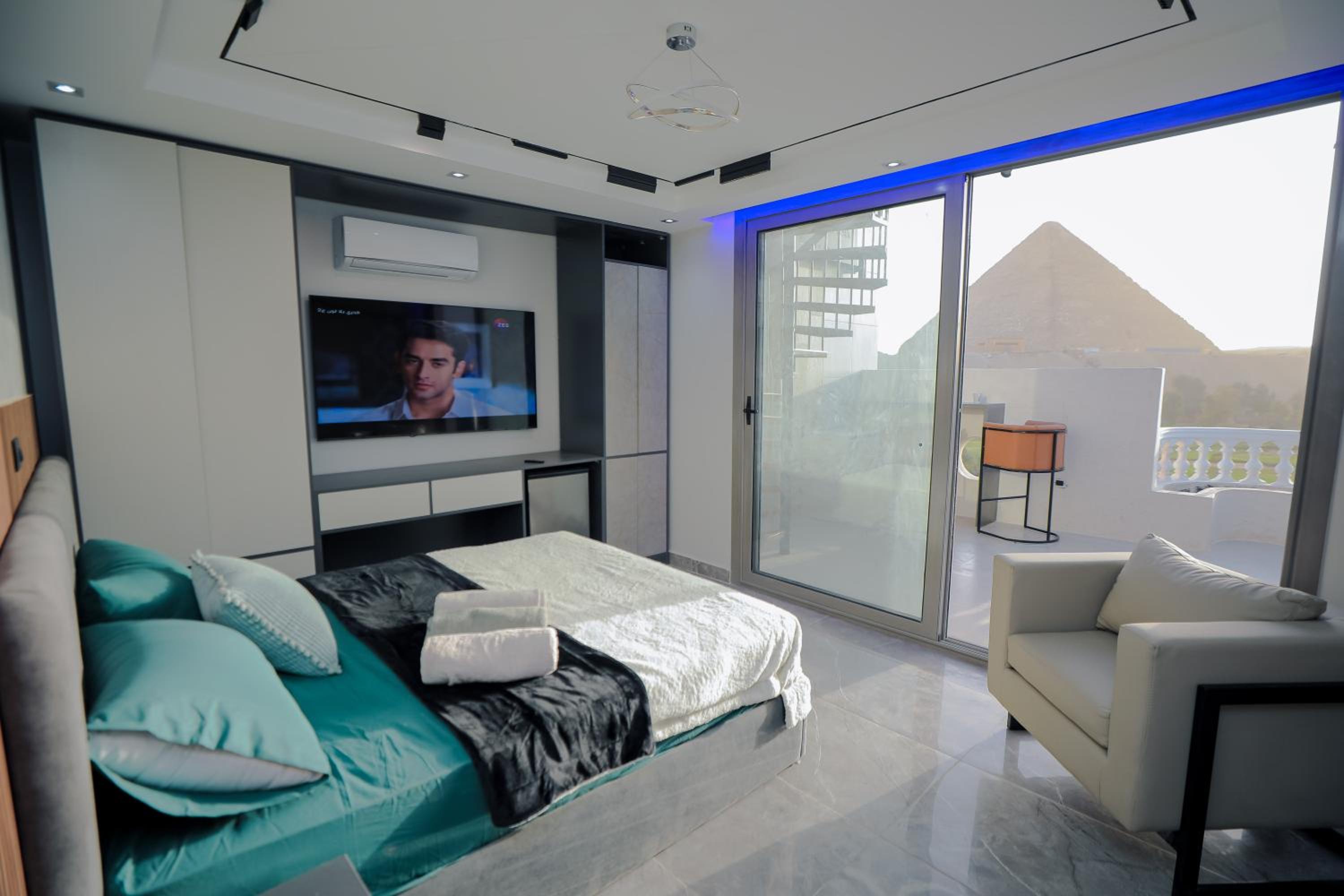 Pyramid Peak Retreat