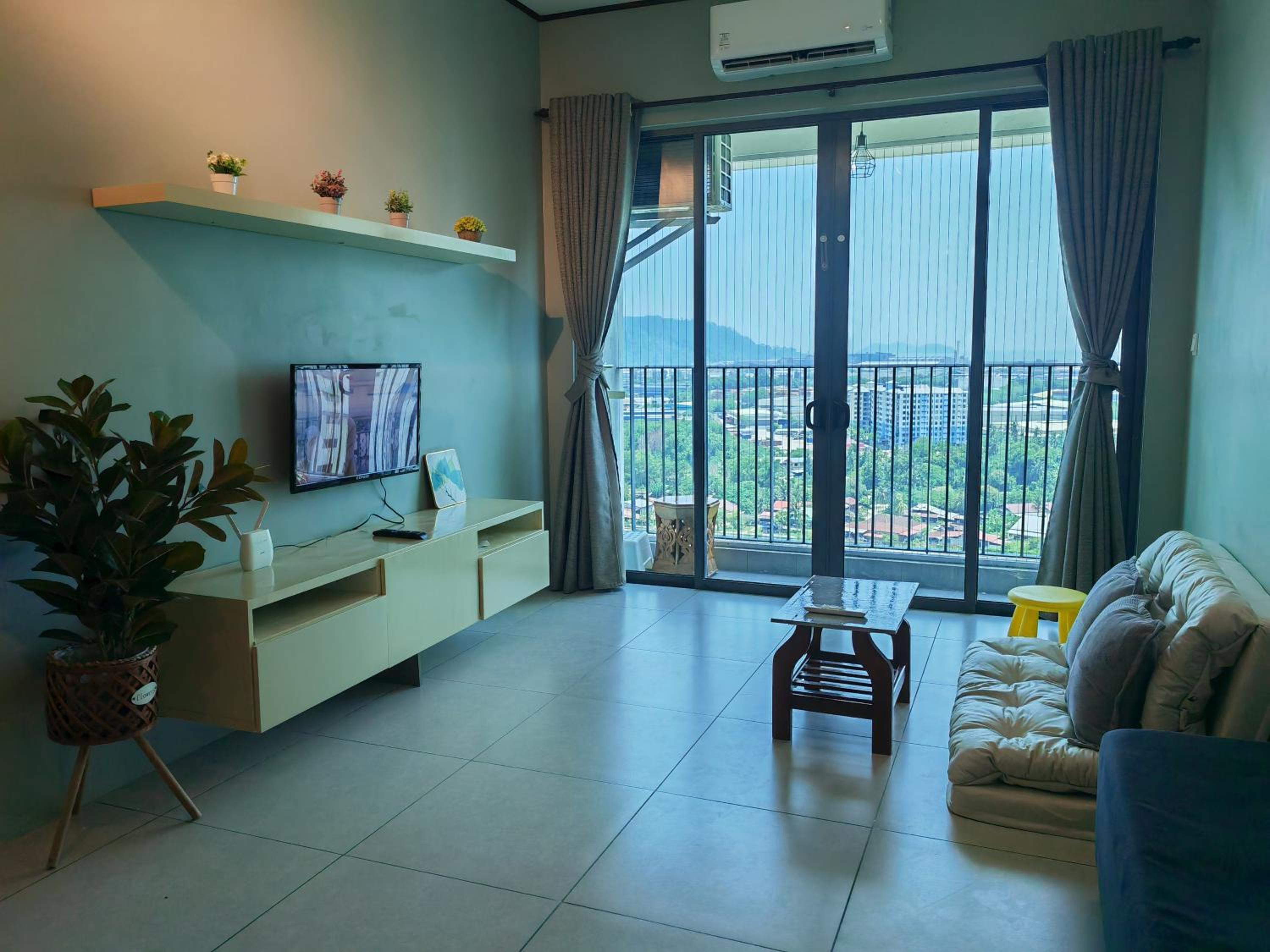 Modern Comfy Suite Room-9Pax photo 8