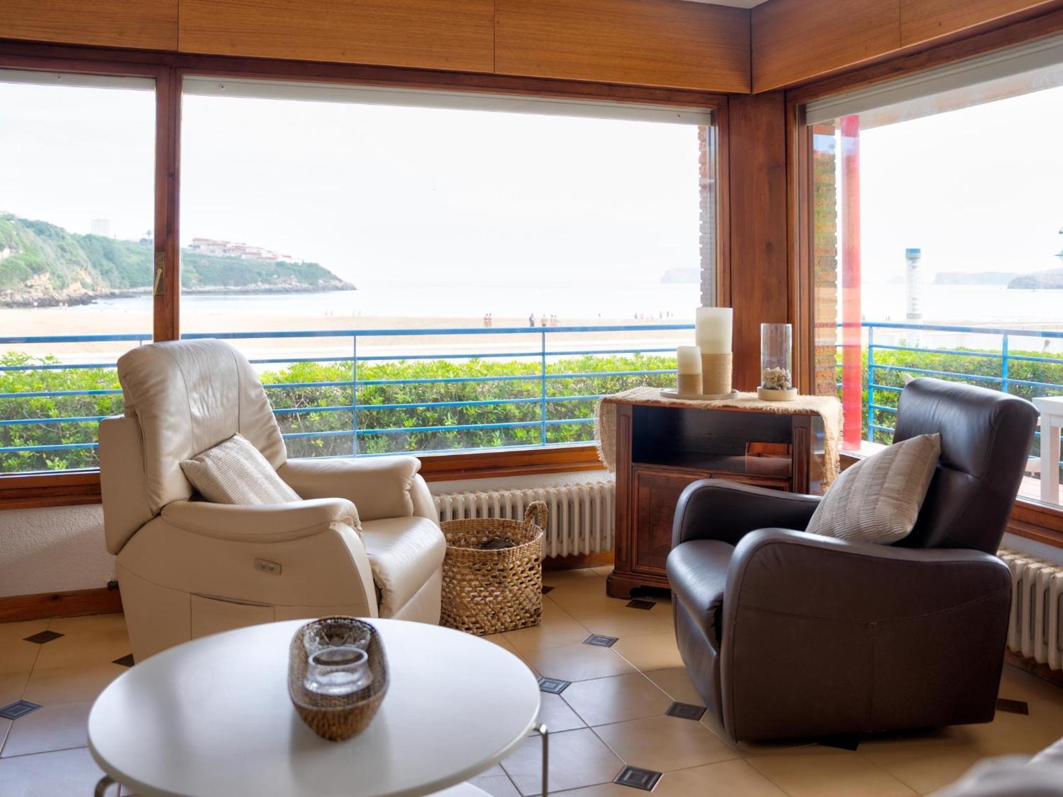 Chalet Rompeolas