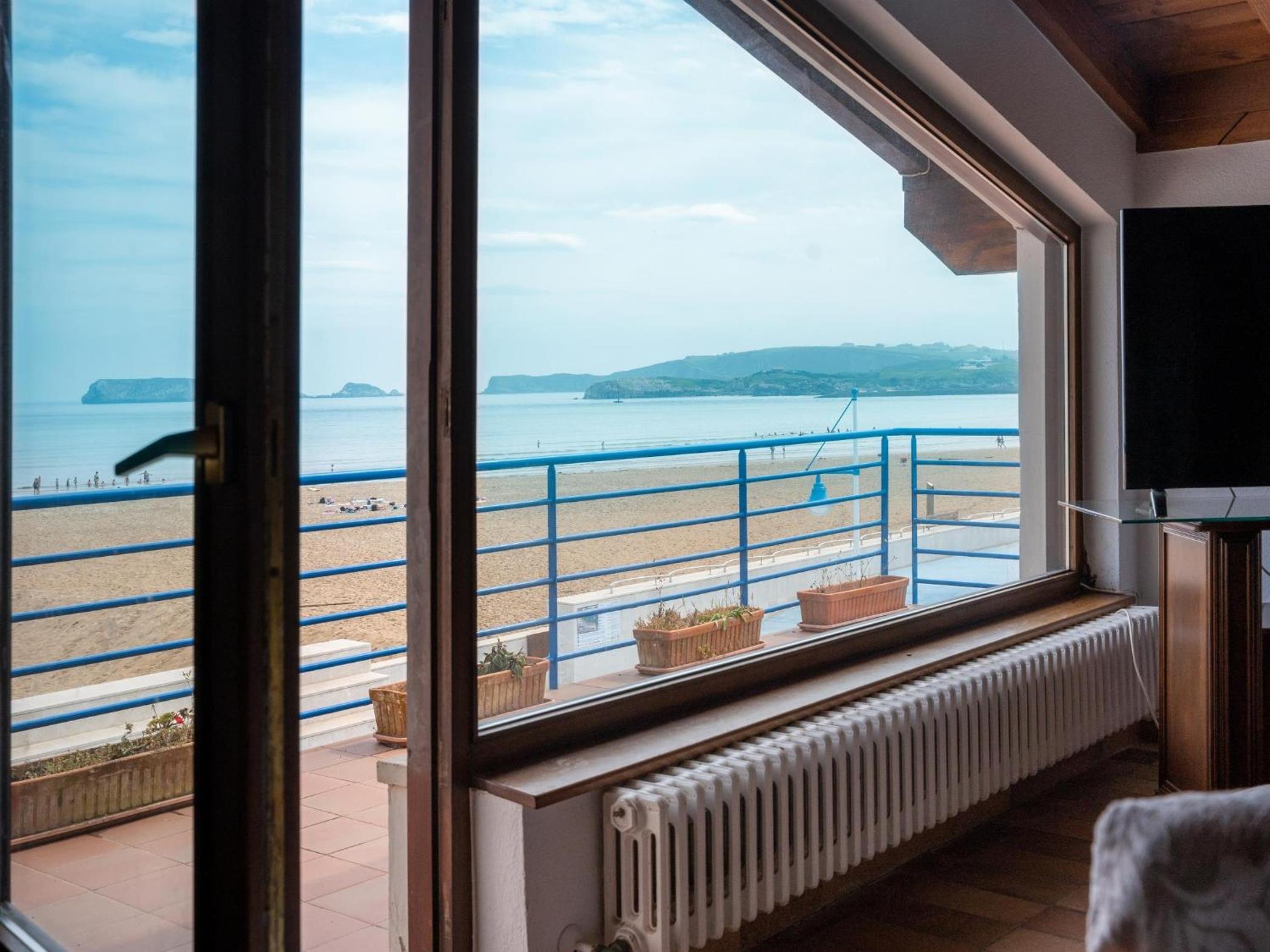 Chalet Rompeolas