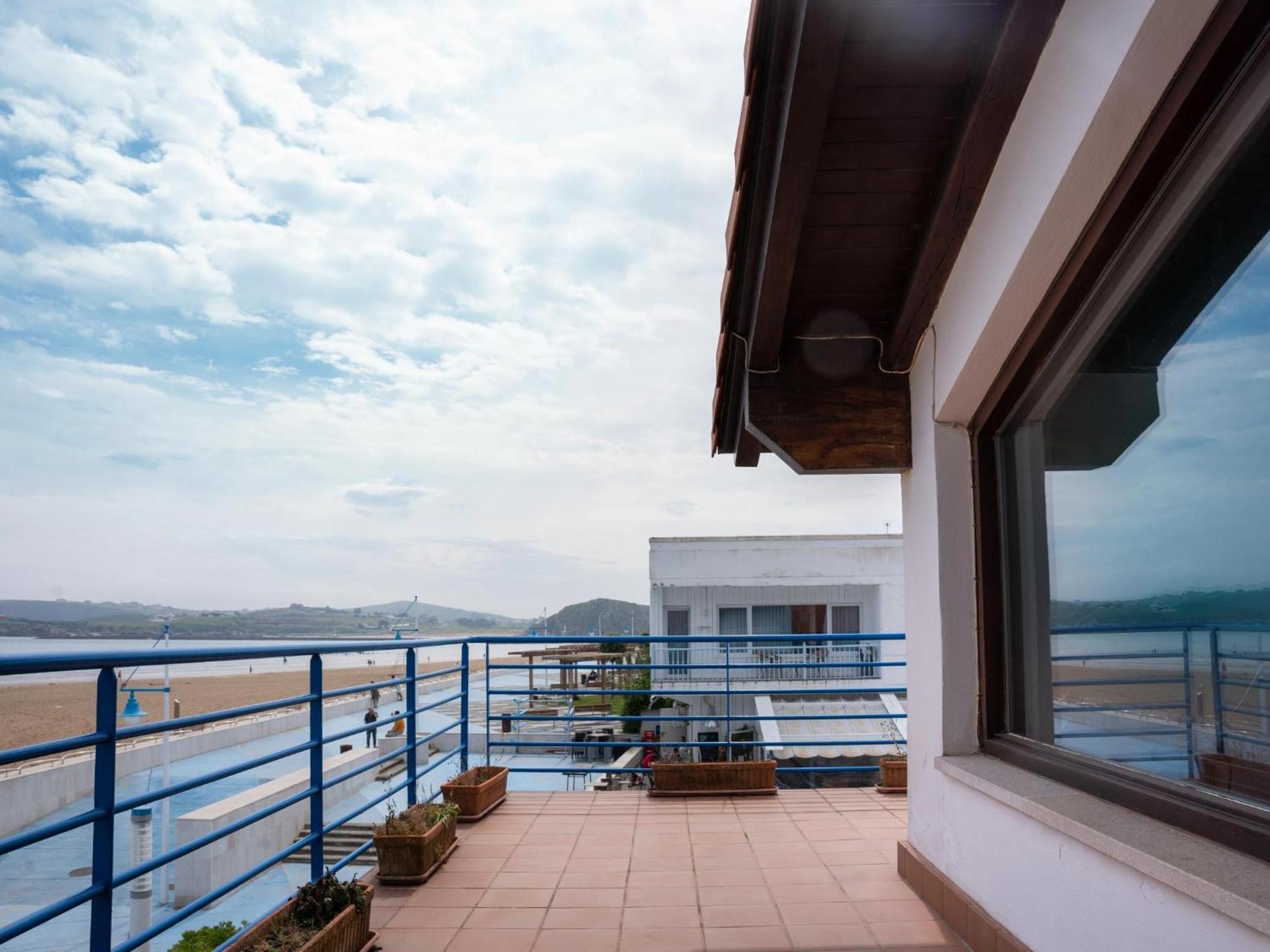 Chalet Rompeolas