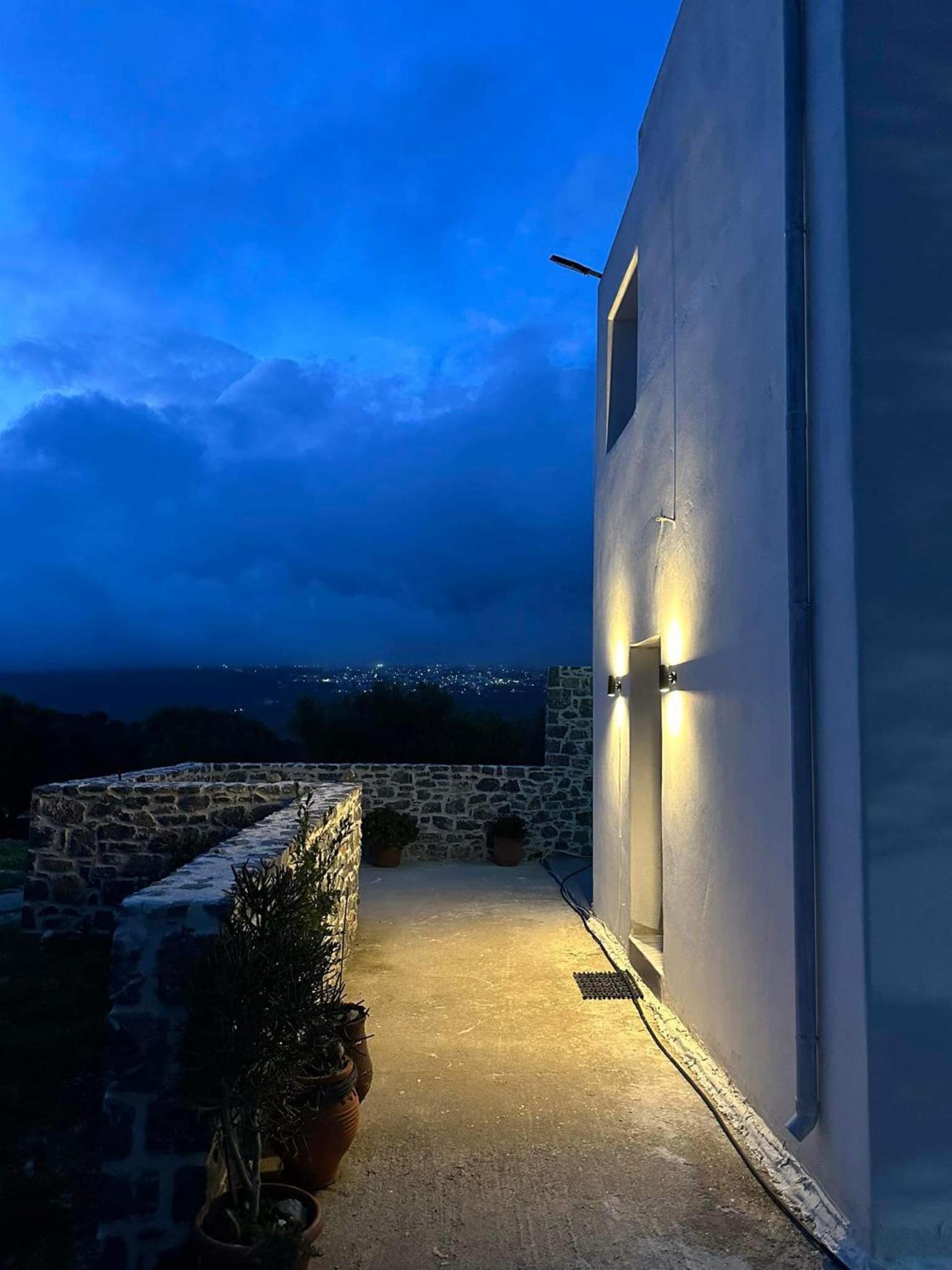 Rouvas Villas