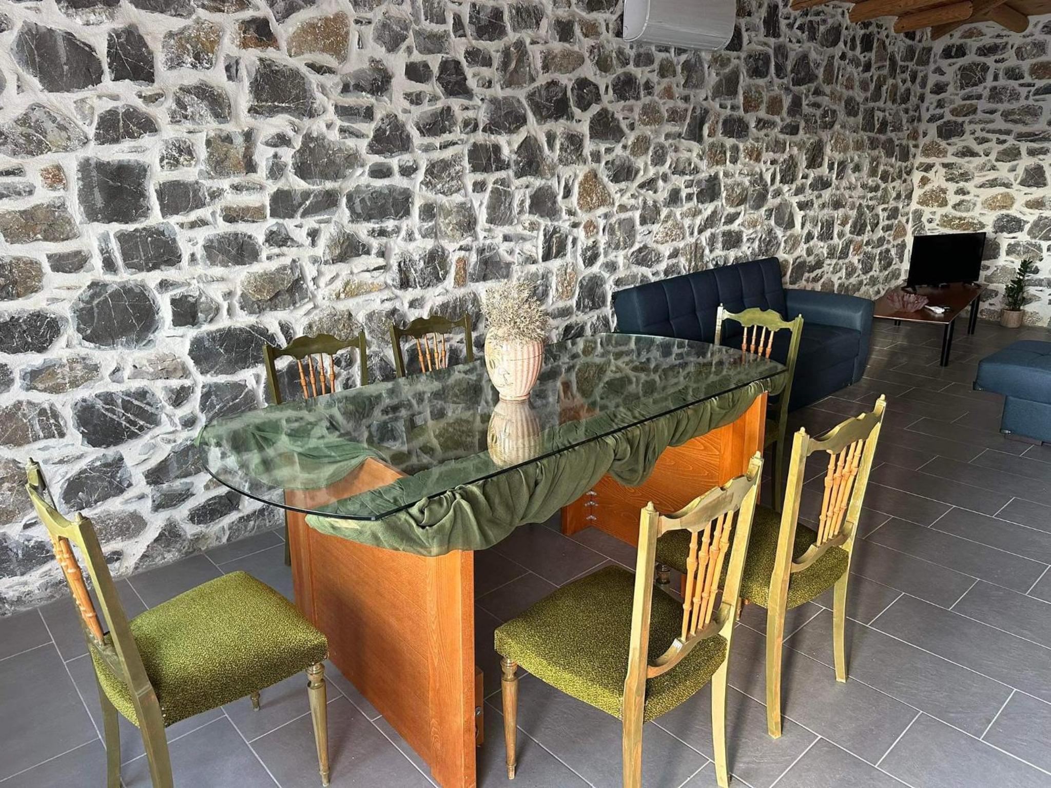 Rouvas Villas