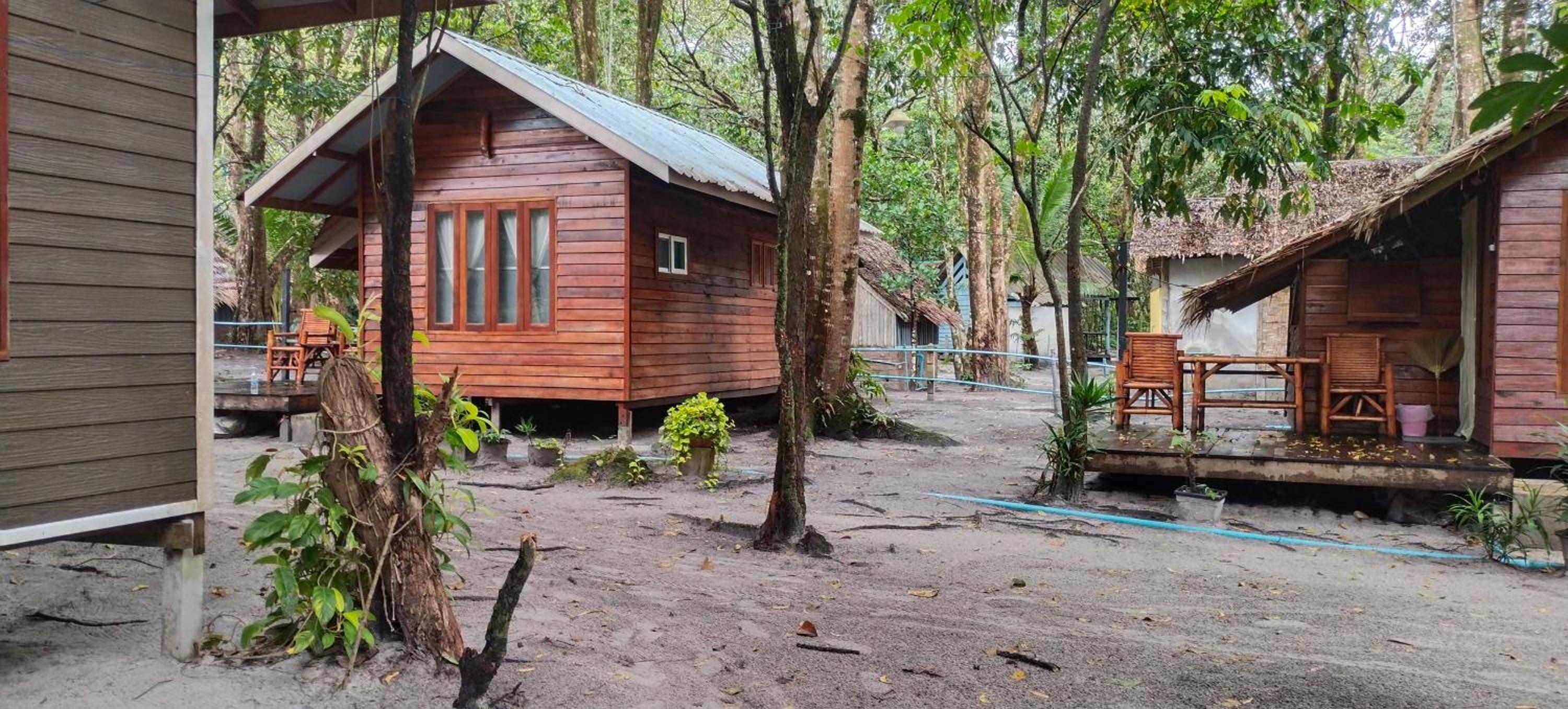 Lazy Hut